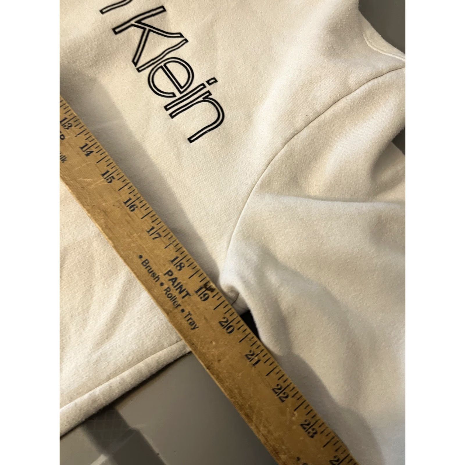 Calvin Klein Calvin Klein Sweatshirt Unisex Medium White Crew Neck Long Sleeve Graphic Print Logo Size US M / EU 48-50 / 2 - 5 Thumbnail
