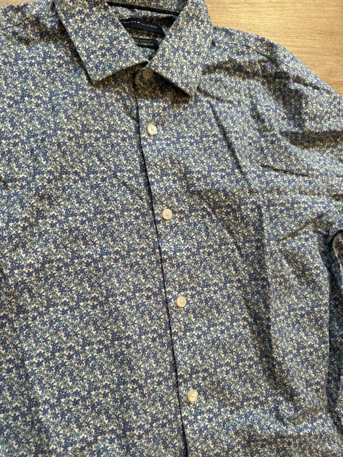 Tommy Hilfiger × Tommy Jeans × Vintage Floral All Over Print Tommy Button Up Dress Shirt Size US XL / EU 56 / 4 - 13 Thumbnail