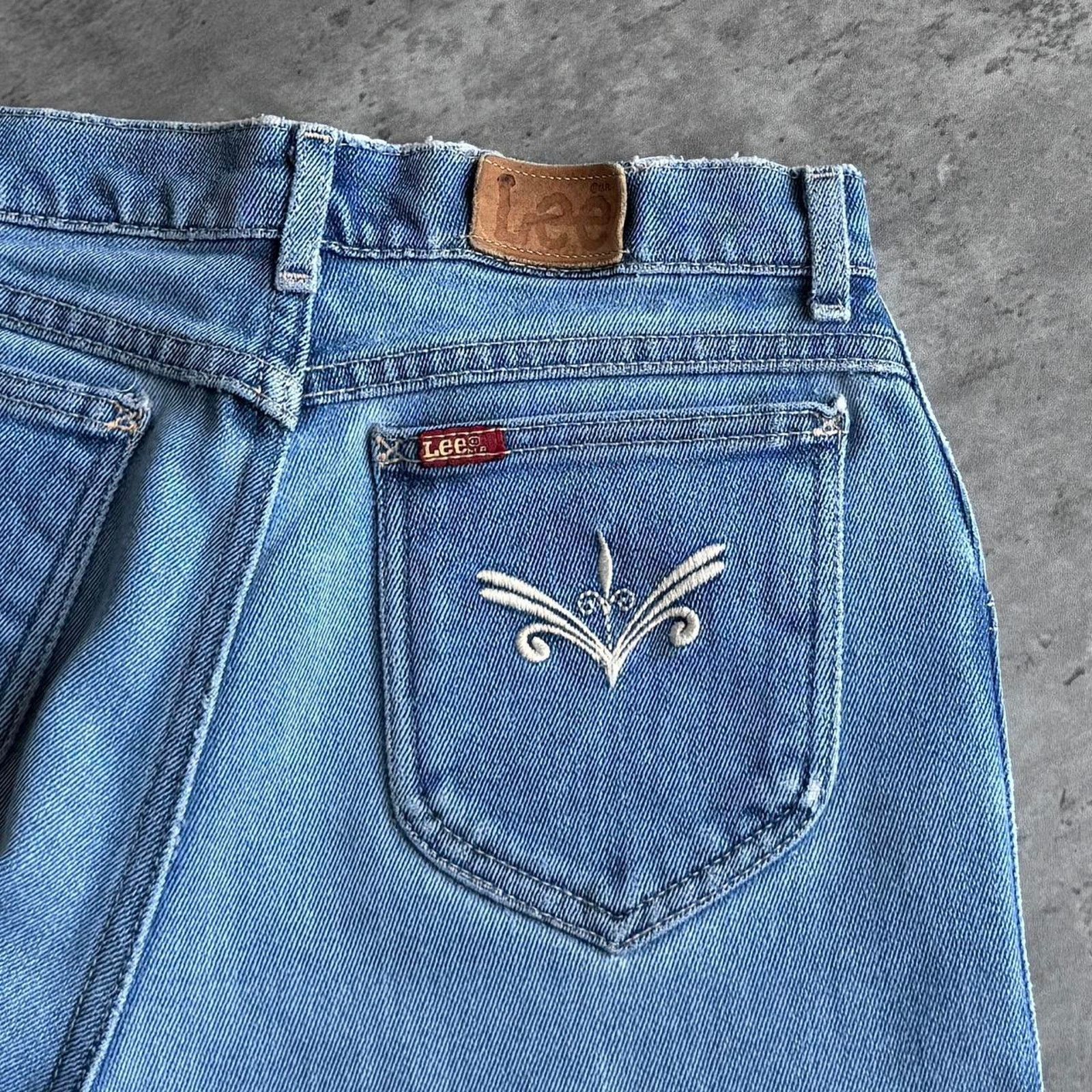 Japanese Brand × Lee × Vintage Vintage Y2K Lee Embroidered Denim Jeans Size 26" / US 2 / IT 38 - 3 Thumbnail
