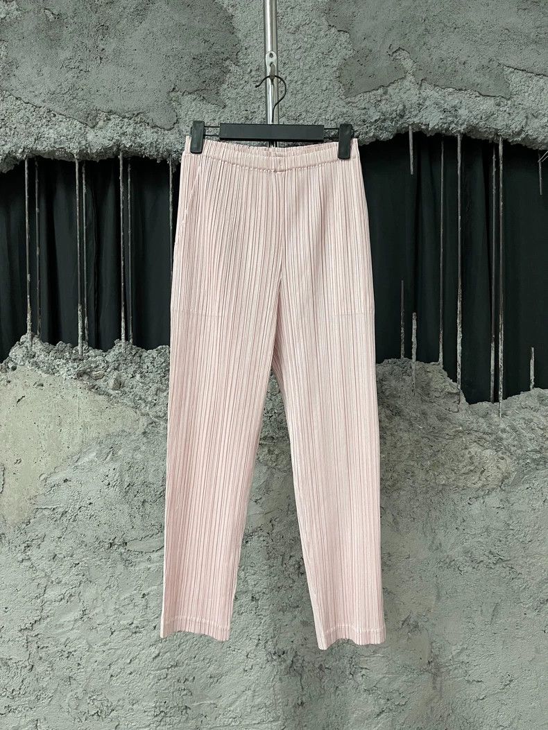 Issey Miyake Issey Miyake Pink Pleated Casual Pants - dmc Size US 26 / EU 42 - 1 Thumbnail