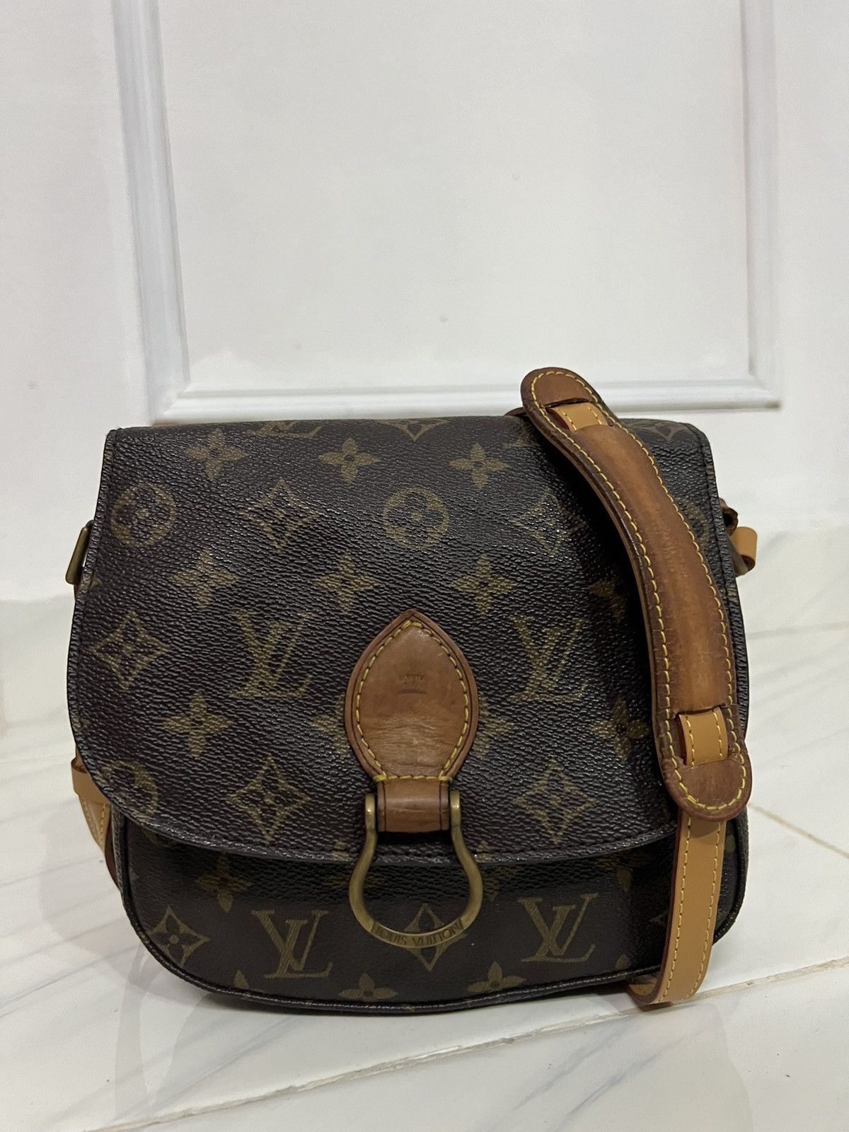 Louis Vuitton VINTAGE LOUIS VUITTON SHOULDER BAG Size ONE SIZE - 1 Thumbnail