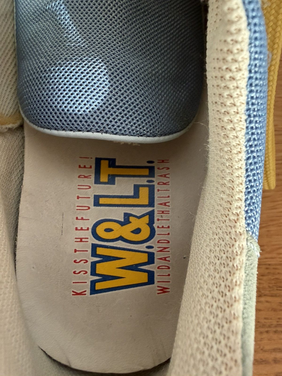 Walter Van Beirendonck Mint 1990s Wild and Lethal Trash „W“ Sneakers Size US 9 / EU 42 - 15 Thumbnail