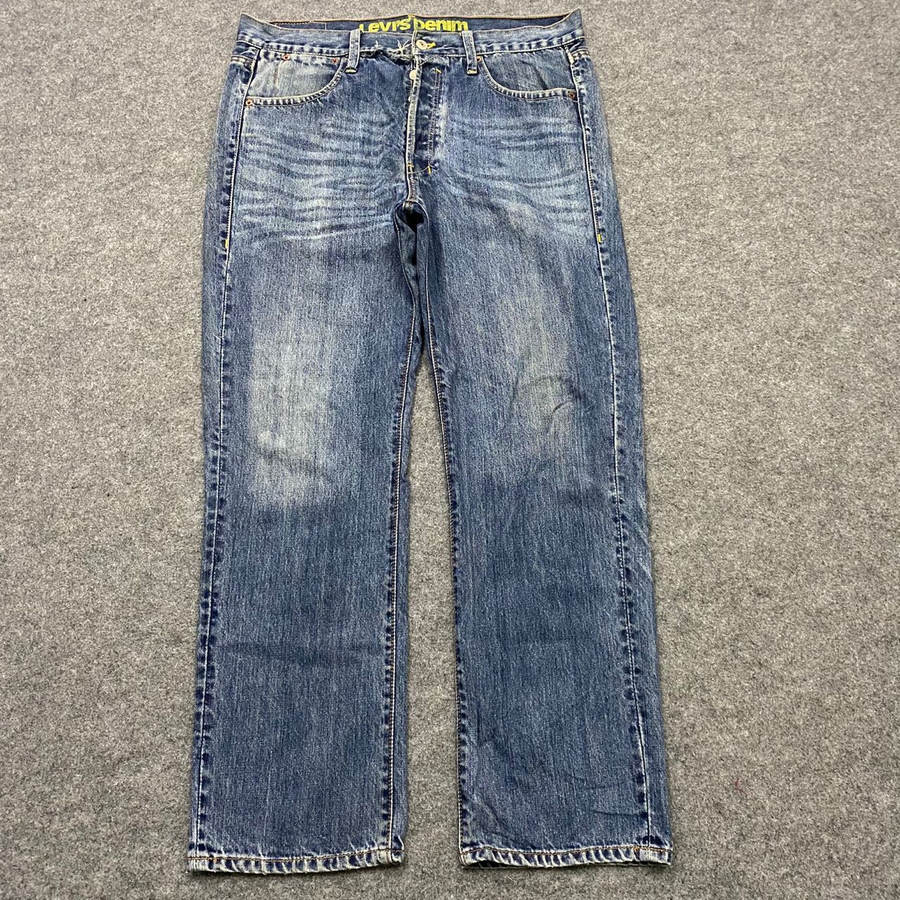 💥Vintage Levis Distressed Denim Kurt Cobain Style
