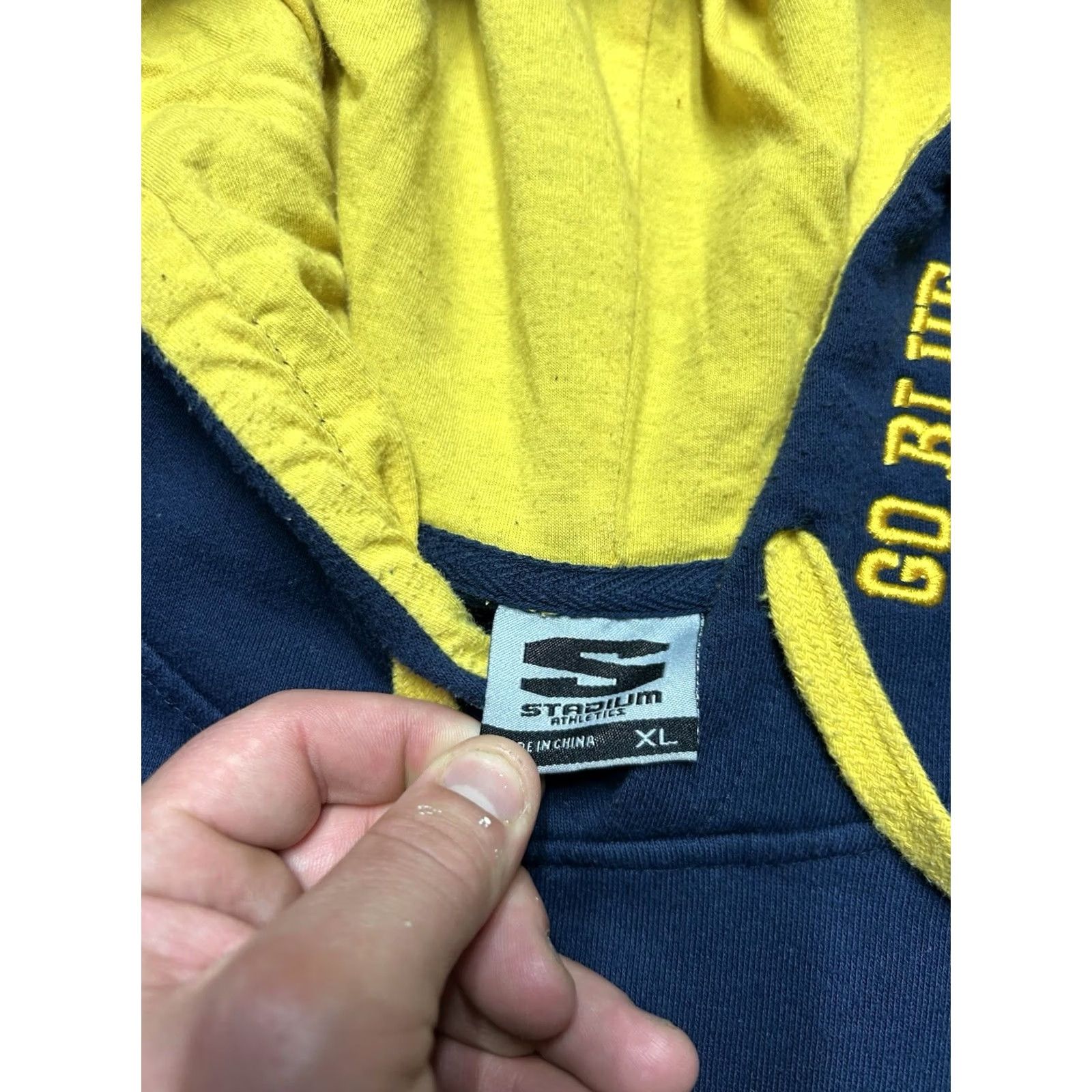 NCAA VINTAGE University of Michigan Wolverines NCAA Women’s XL Pullover Hoodie Sweatshirt Blue Size XL / US 12-14 / IT 48-50 - 3 Thumbnail