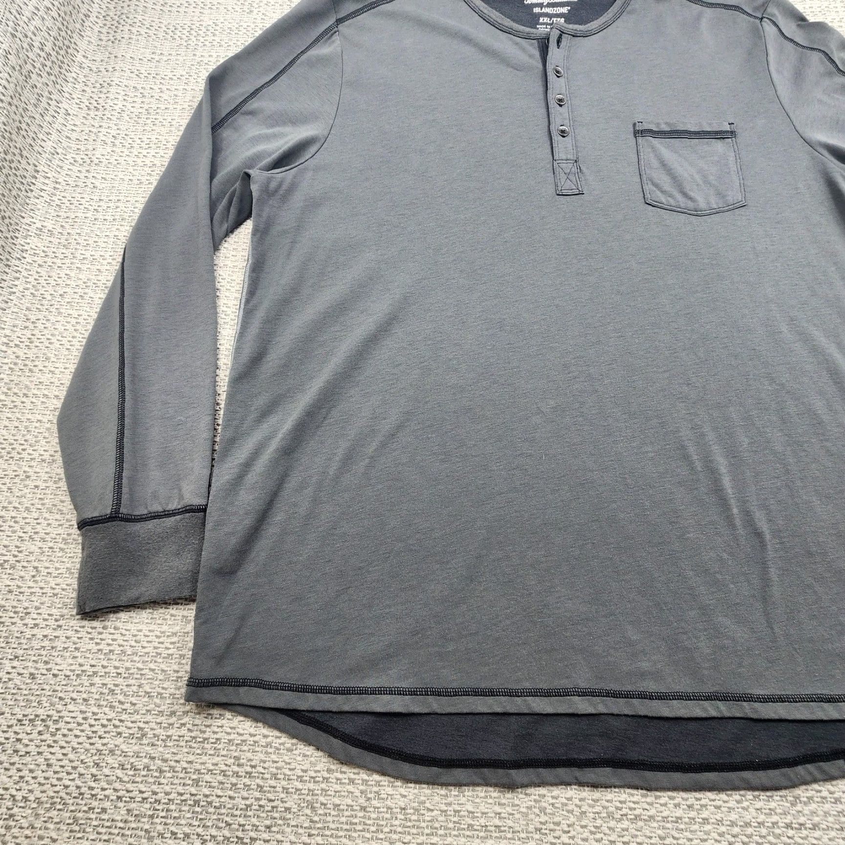 Tommy Bahama VINTAGE Tommy Bahama Island Zone Shirt Mens 2XL Gray Long Sleeve Henley Pocket Pullover Size US XXL / EU 58 / 5 - 3 Thumbnail