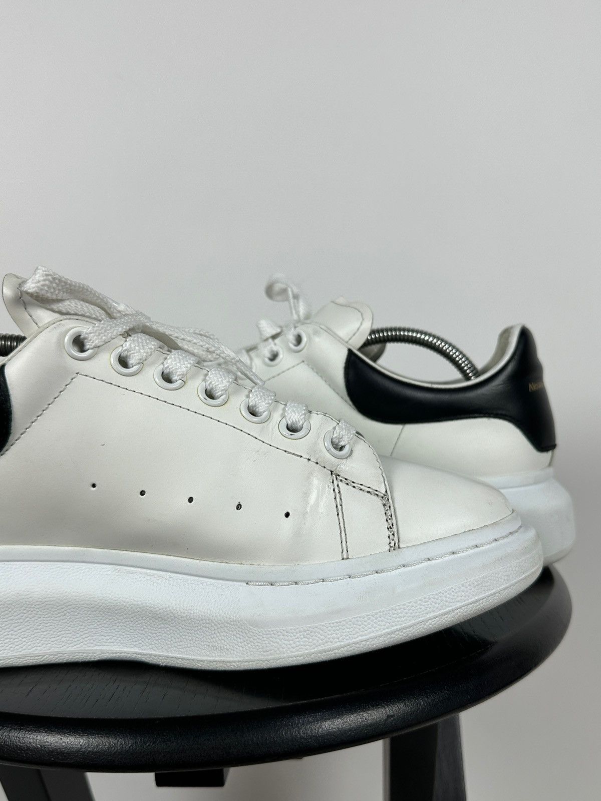 Alexander McQueen Alexander McQueen Oversized White Leather Sneakers Size US 9.5 / EU 42-43 - 17 Thumbnail