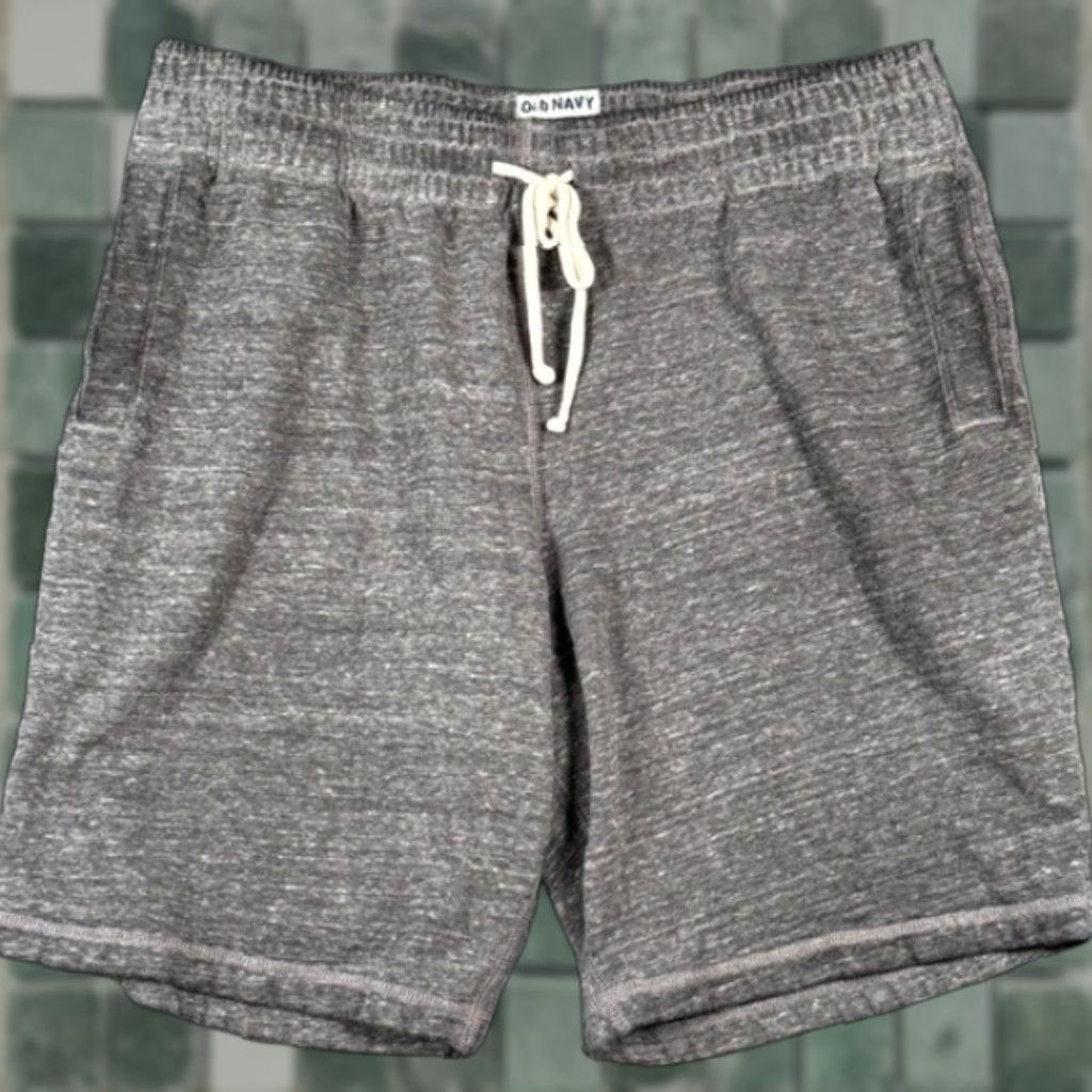 Old Navy Old Navy Mens XL Grey Heathered Lounge Sweat Shorts Drawstring Pockets Casual Activewear Relaxed Fit Mens Size US 36 / EU 52 - 1 Thumbnail