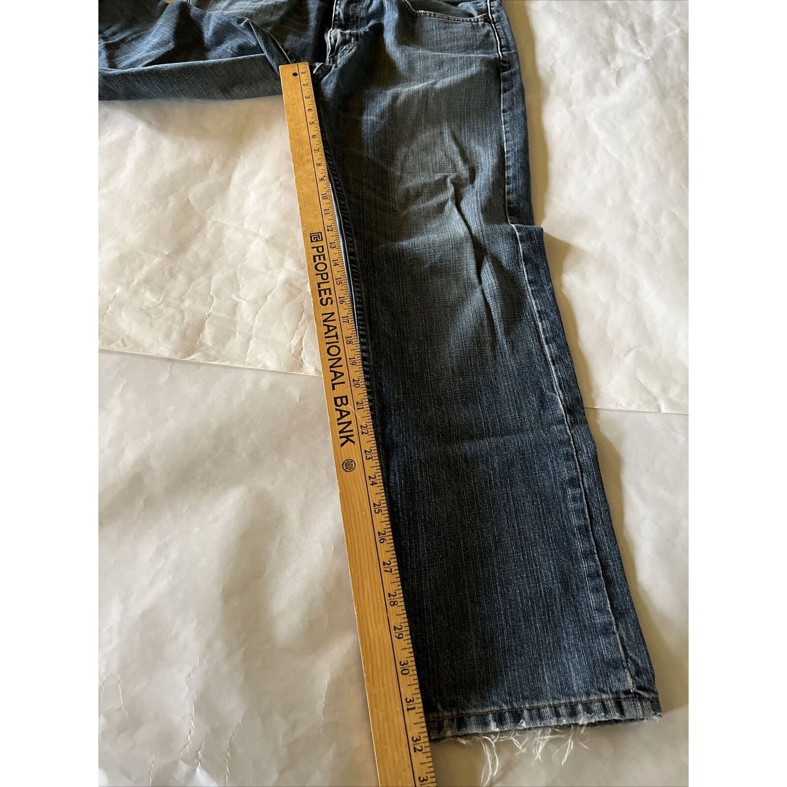 Levi's Levi’s 505 Jeans Men's 34x32 Medium Wash Denim Cotton Blue Size US 34 / EU 50 - 5 Thumbnail