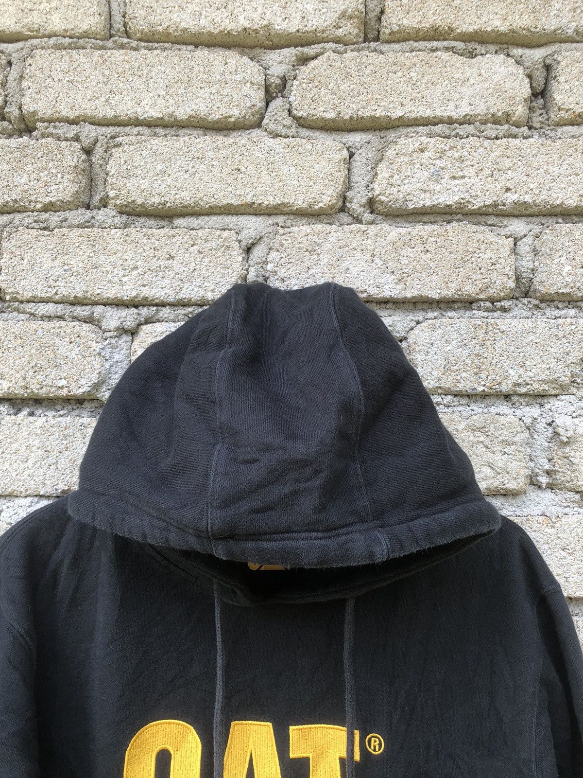 Carhartt × Japanese Brand Vintage Caterpillar Embrodered Centre Logo Hoodie Size US XL / EU 56 / 4 - 7 Thumbnail