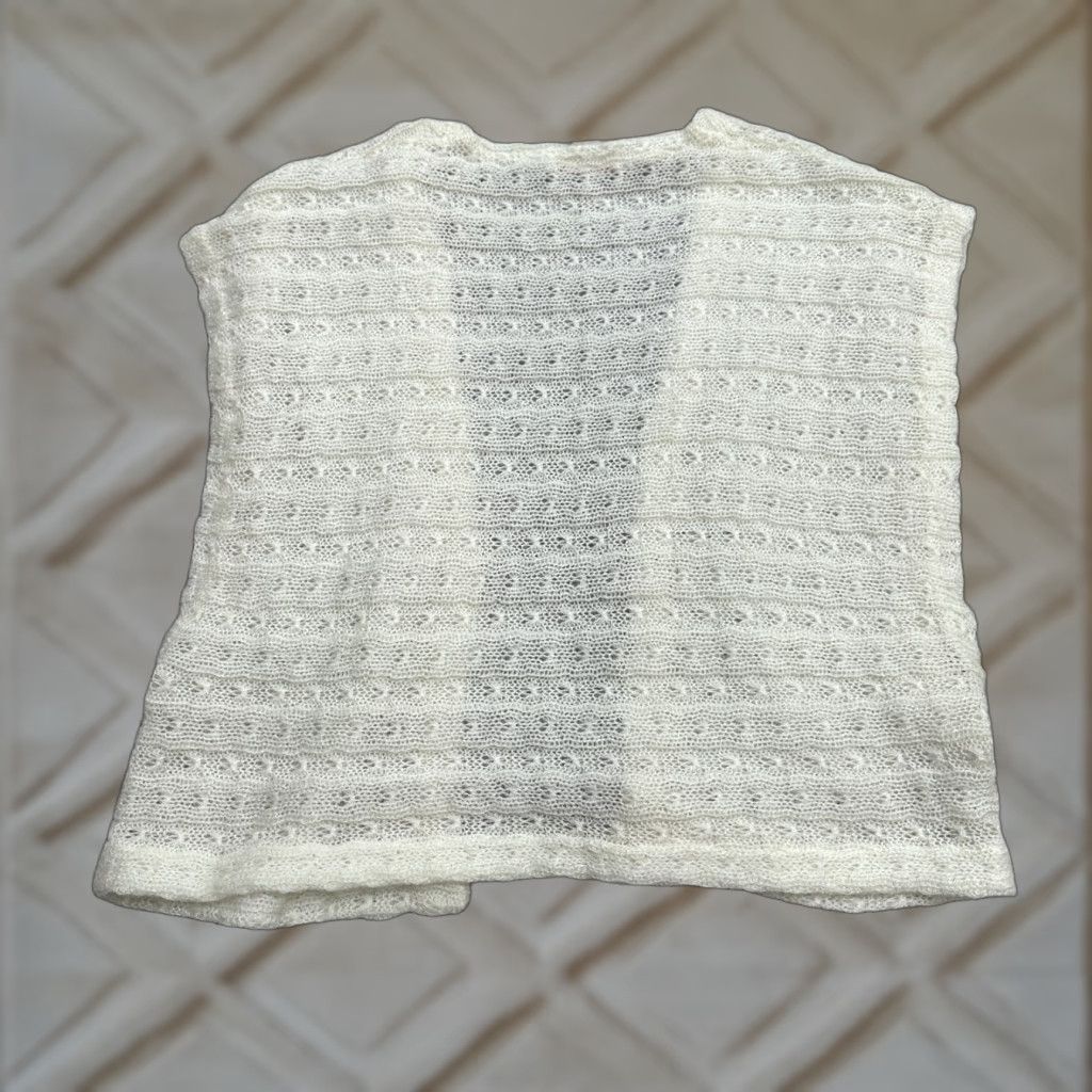 Vintage VINTAGE Beldoch Popper Vest Crochet Open-Knit Sleeveless Ivory Womens Small Casual Knit Style Size S / US 4 / IT 40 - 1 Thumbnail