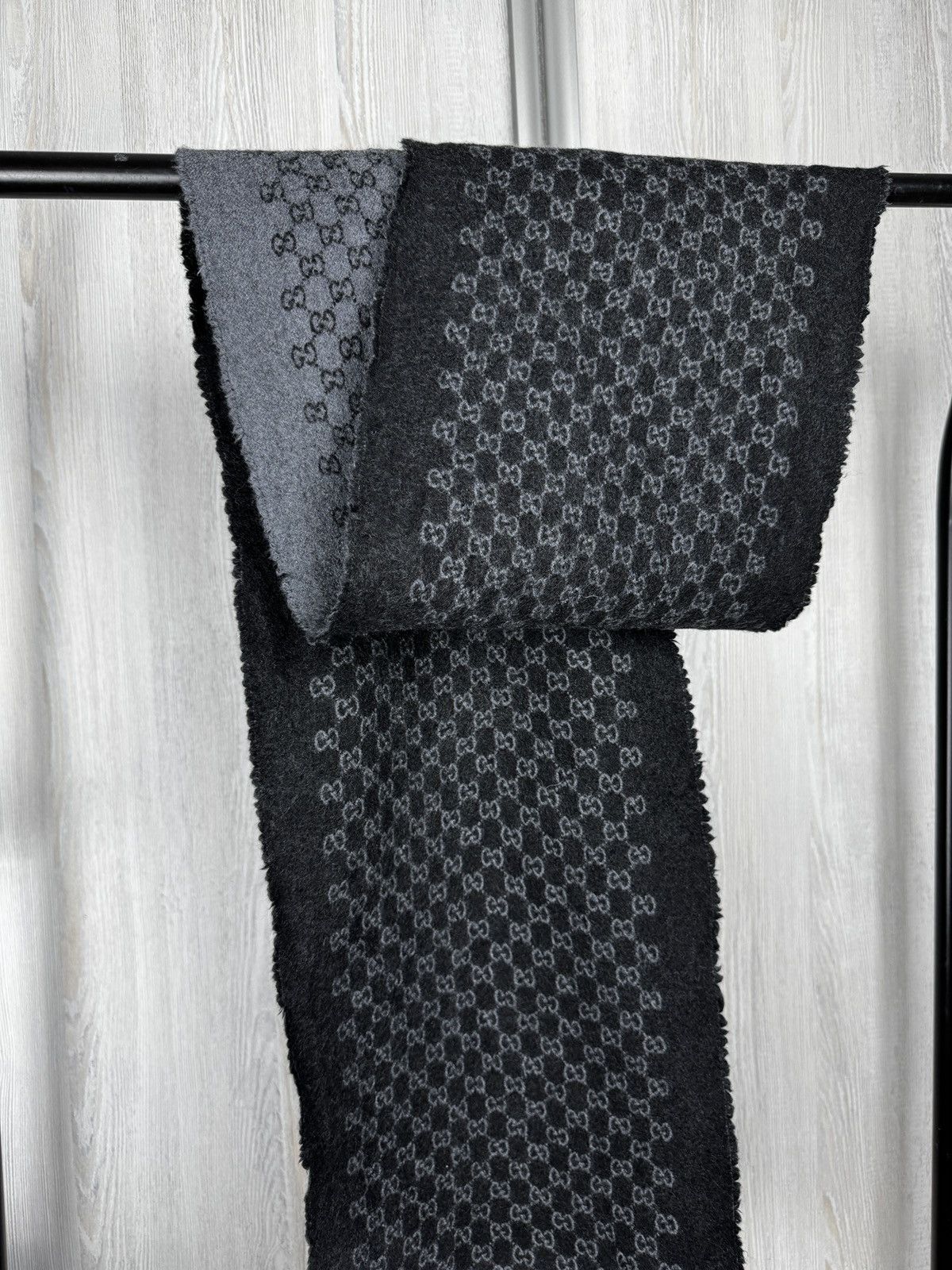 Gucci GUCCI GG Jacquard Wool Unisex Scarf Size ONE SIZE - 2 Thumbnail