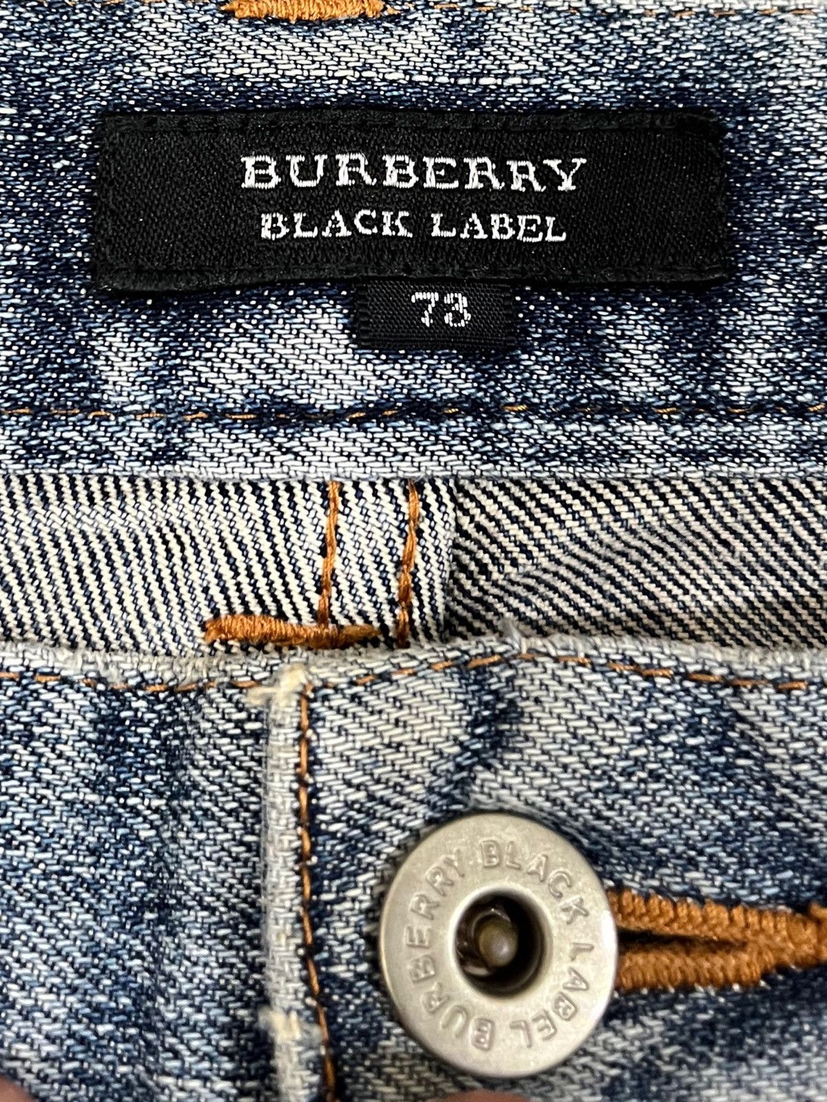 Black Label Vintage Burberry Black Label Distressed Denim Size US 30 / EU 46 - 5 Thumbnail