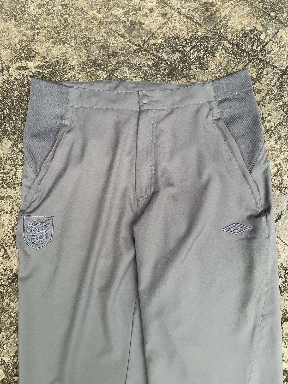 Umbro Umbro England for National Grey Tonal Embroidery Nylon Pants Size US 34 / EU 50 - 3 Thumbnail