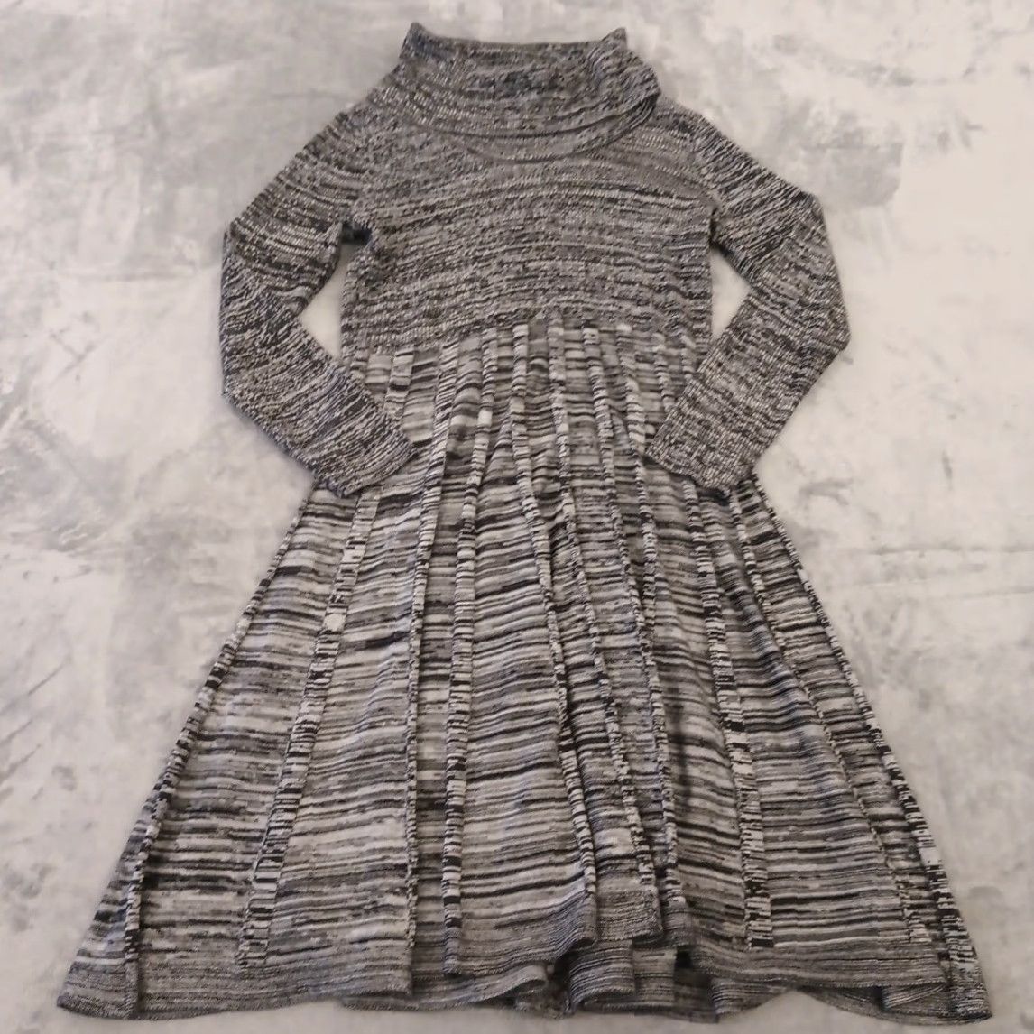 Calvin Klein Calvin Klein Sweater Dress Plus Size 1X Gray Black Striped Long Sleeve Pleated Knit Midi Dress Womens Size XL / US 12-14 / IT 48-50 - 2 Thumbnail