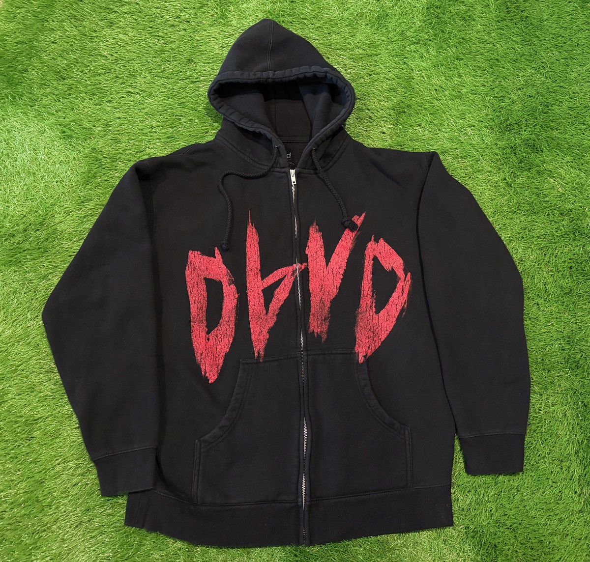 OFFICIAL D4vd My House Is Not a Home Tour Official Merch zip