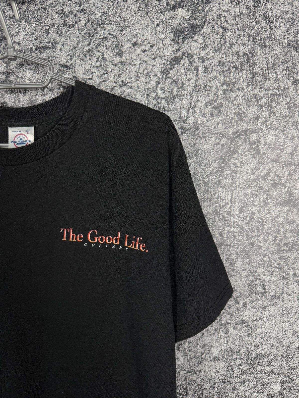 Vintage The Good Life Guitars 1998 Vintage T-Shirt Band Rock Size L Size US L / EU 52-54 / 3 - 3 Thumbnail