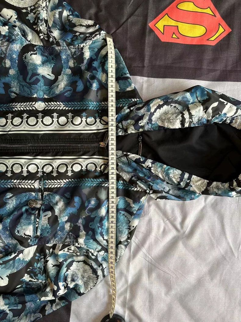 Versace Versace Main line thin coat Size US M / EU 48-50 / 2 - 5 Thumbnail