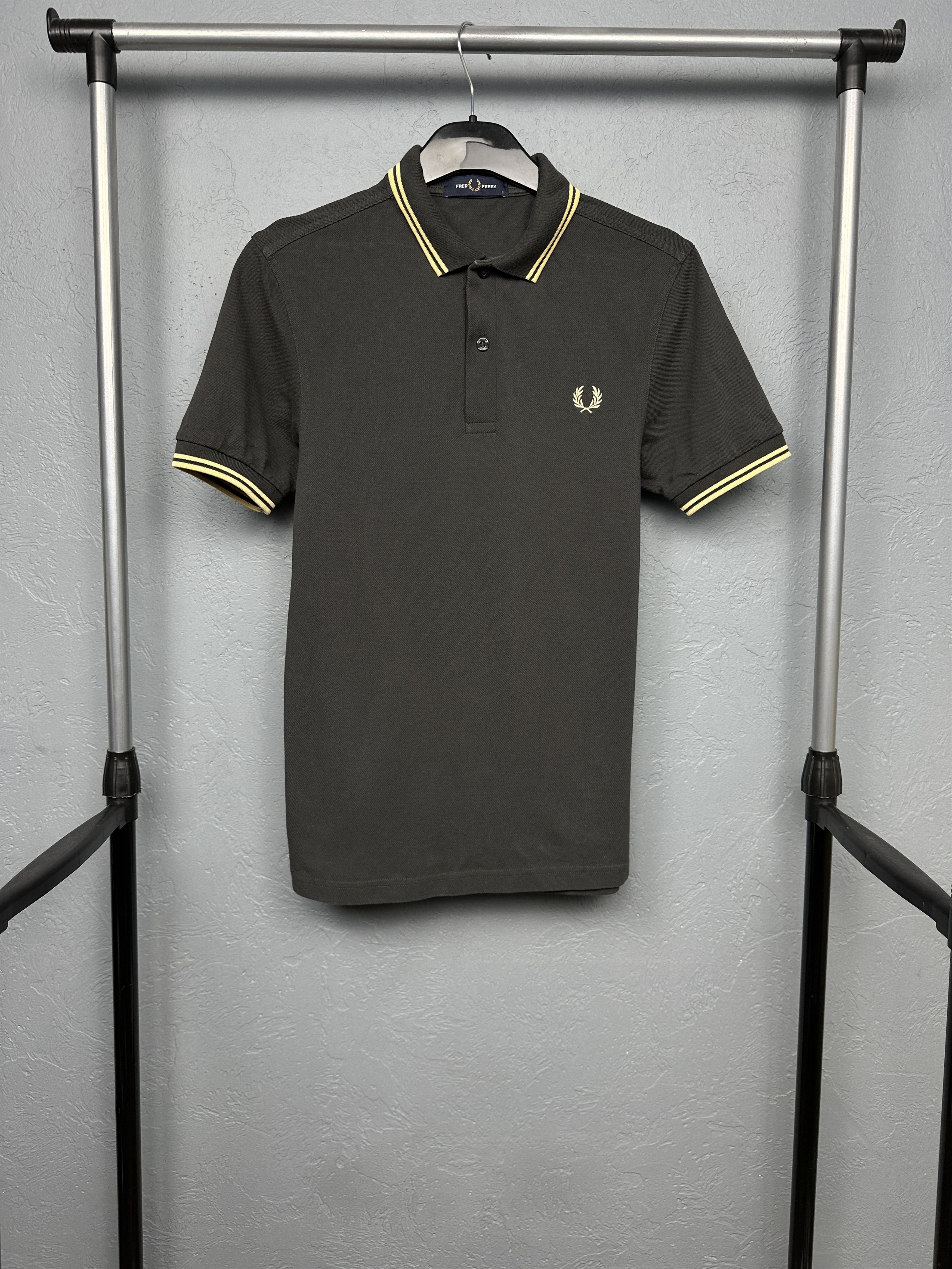 Fred Perry Fred Perry Mens Polo Shirt Size US S / EU 44-46 / 1 - 1 Thumbnail