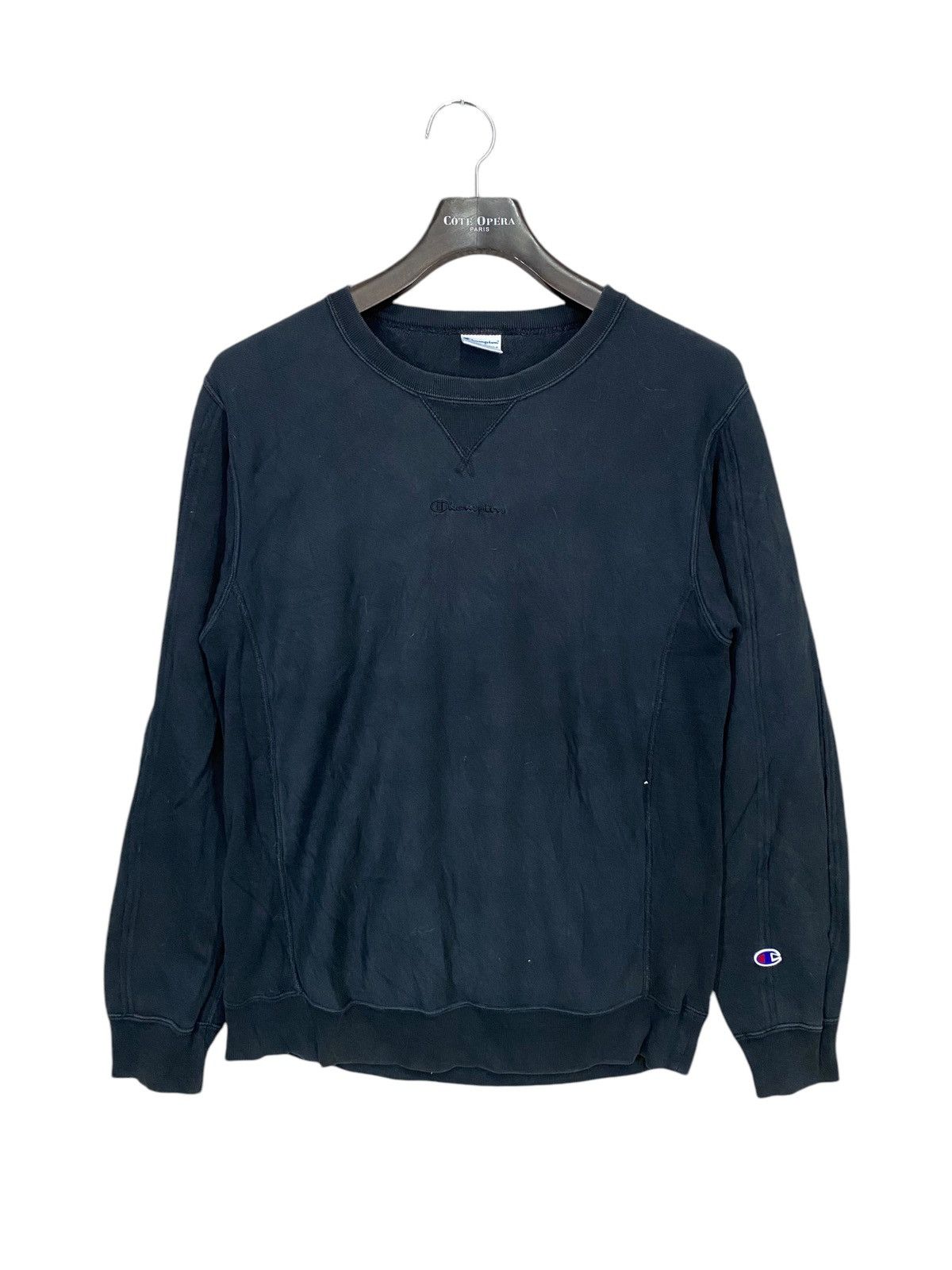 Champion × Vintage Vintage champion reverse weave center logo size L Size US L / EU 52-54 / 3 - 1 Thumbnail