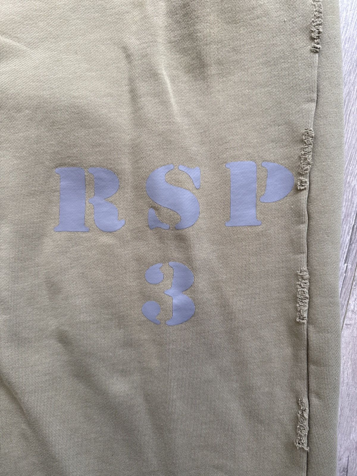 The GV Gallery Rasberry Hills RSP 3 Sweats Size US 34 / EU 50 - 4 Thumbnail