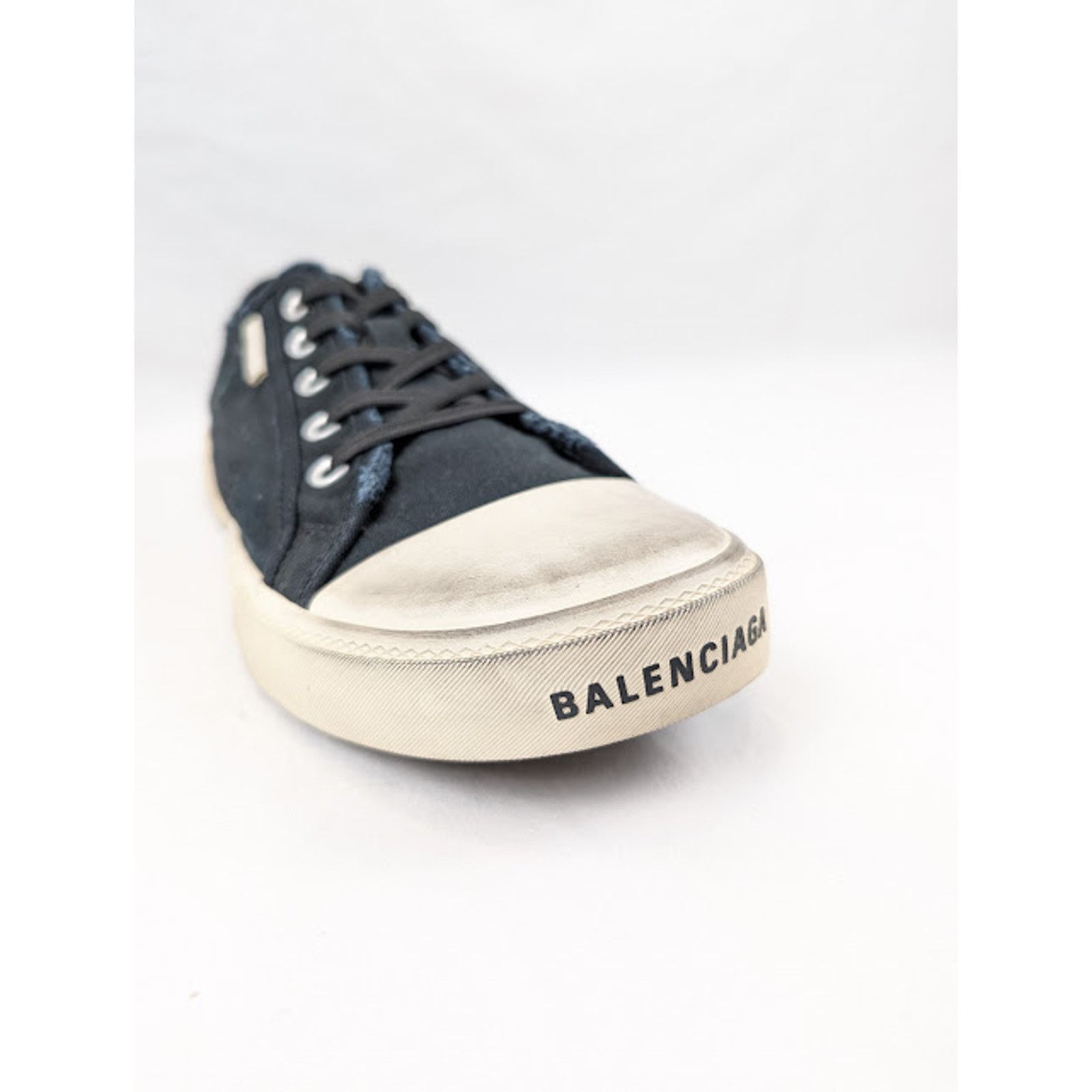 Balenciaga o1rshd1 Paris Low-Top Sneakers in Black/White Size US 10 / EU 43 - 5 Thumbnail