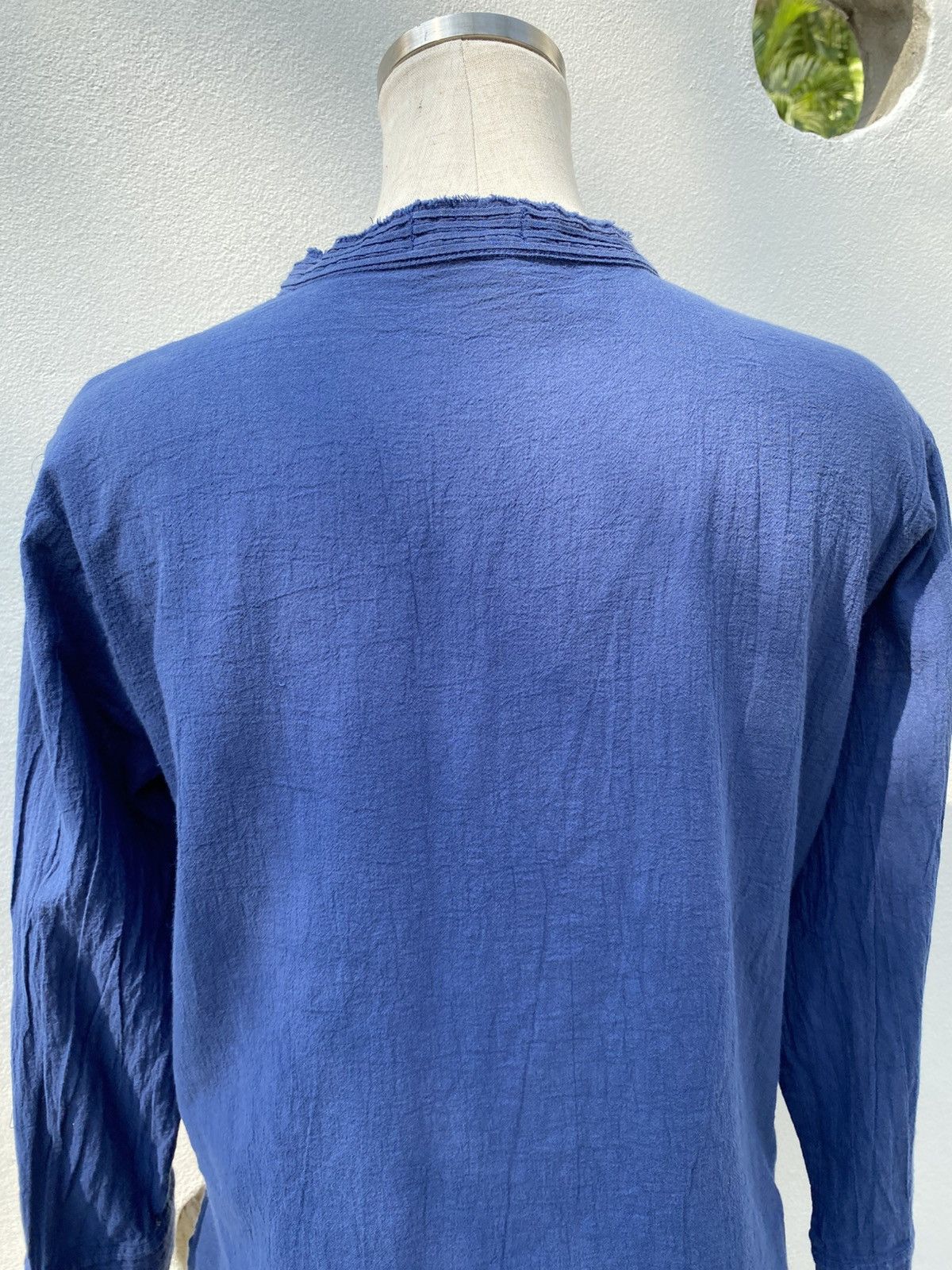 Issey Miyake Plantation Blue Textured Mandarin Collar Shirt. Size M / US 6-8 / IT 42-44 - 5 Thumbnail