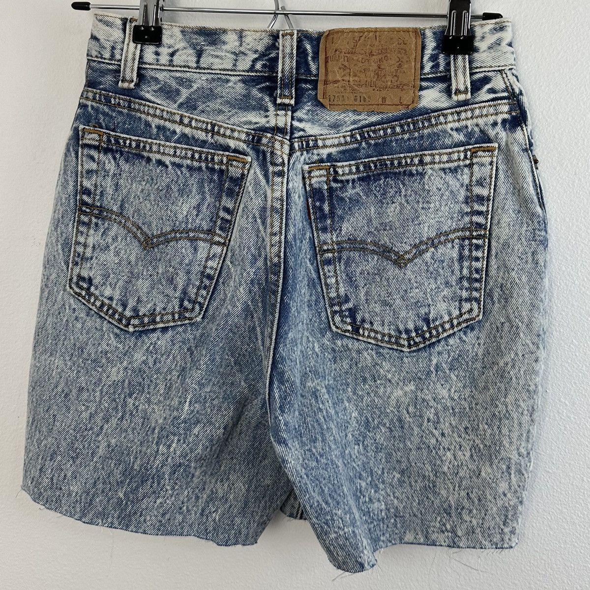 Levi's × Vintage Vintage Levis Cutoff Shorts Size 7 17501-0109 Size 24" / US 00 / IT 34 - 2 Thumbnail