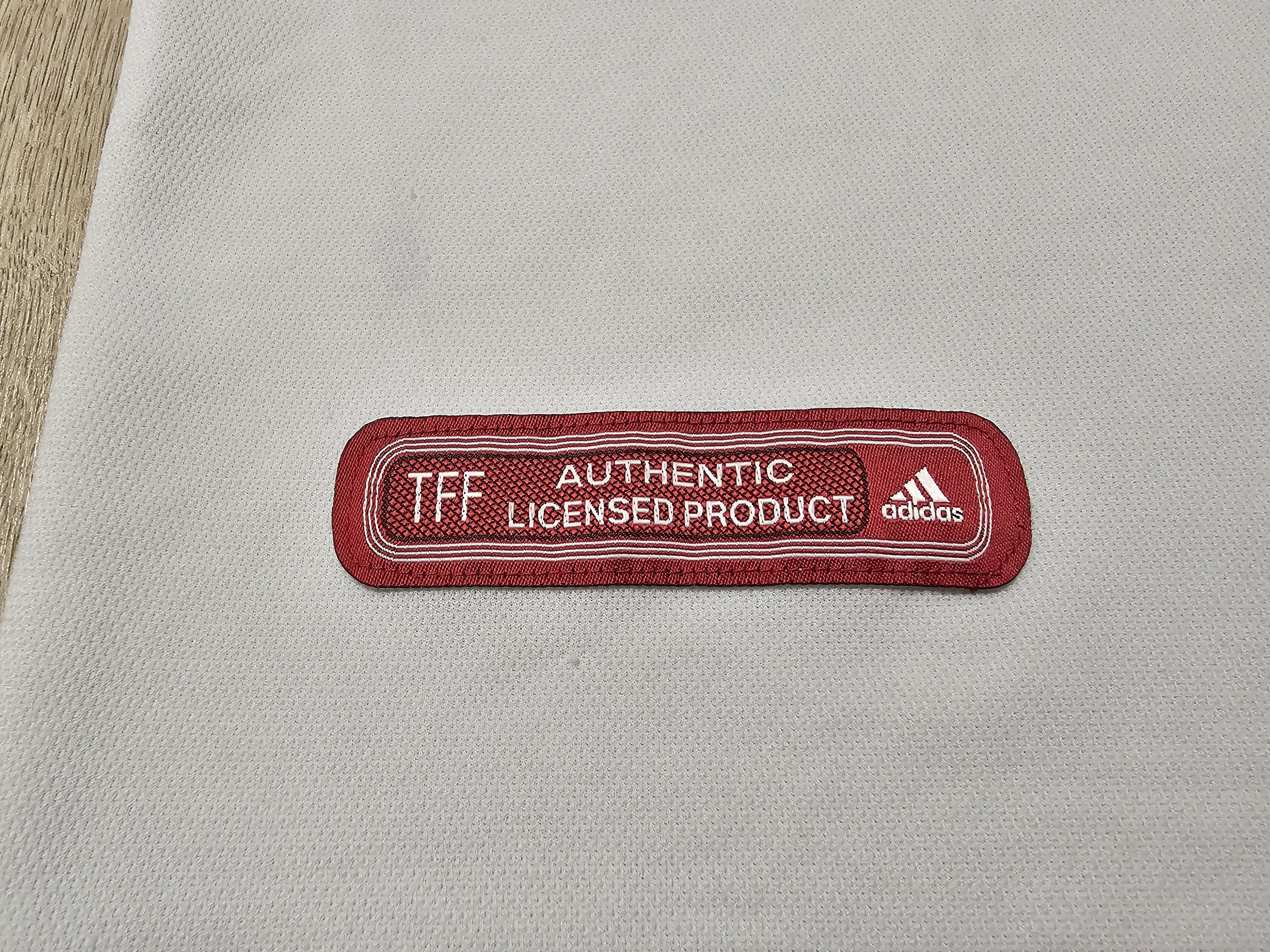 Adidas TURKEY 2000 2002 HOME VINTAGE FOOTBALL SHIRT SOCCER JERSEY Size US S / EU 44-46 / 1 - 5 Thumbnail