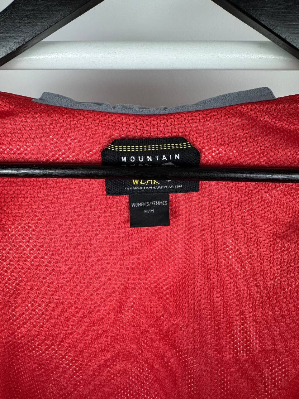 Mountain Hardwear Mountain HardWear Red Windbreaker Size M / US 6-8 / IT 42-44 - 4 Thumbnail