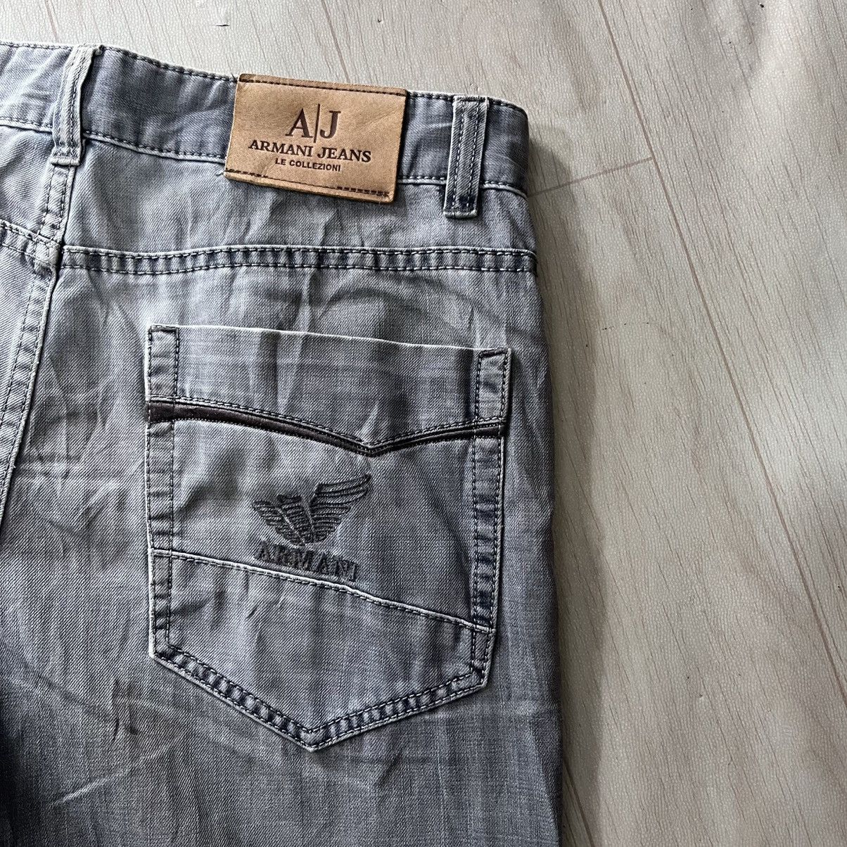 Armani Vintage armani jeans embroidered logo Size US 32 / EU 48 - 4 Thumbnail