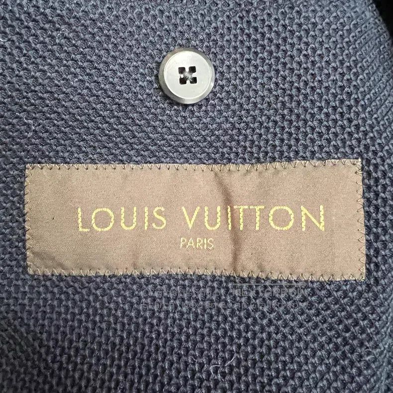Louis Vuitton Louis Vuitton Black Slim Long Sleeve jacket Size US S / EU 44-46 / 1 - 4 Thumbnail