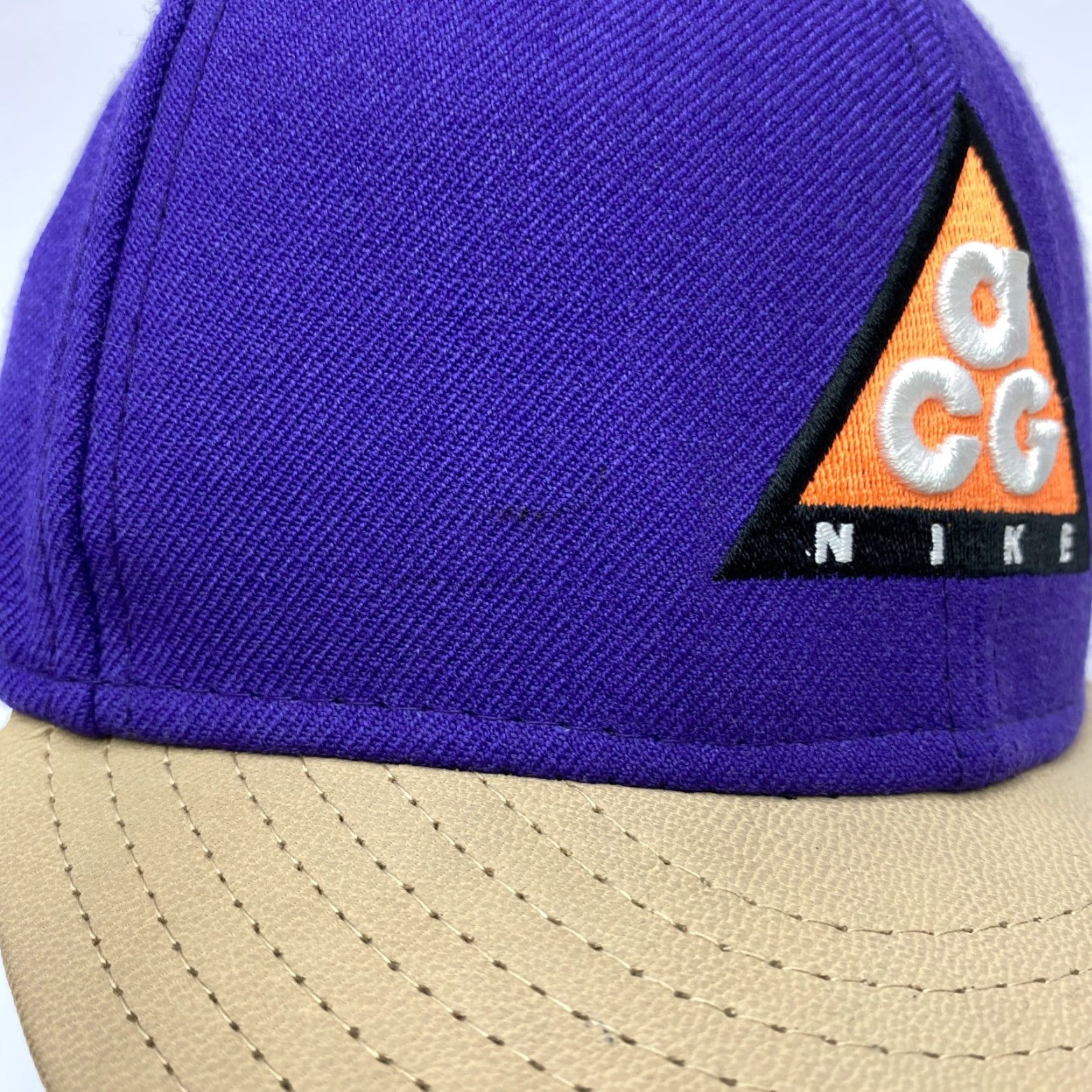 Nike NIKE TRUE ACG STRAPBACK HAT CAP PURPLE LEATHER ADJUSTABLE SOUTH BEACH UNISEX Size ONE SIZE - 3 Thumbnail