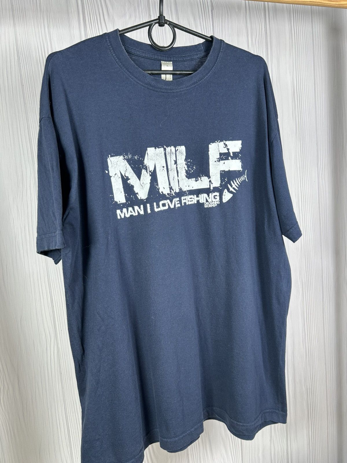 Vintage Vintage MILF Man i Love Fishing Humor T-Shirt Size XL Size US XL / EU 56 / 4 - 2 Thumbnail