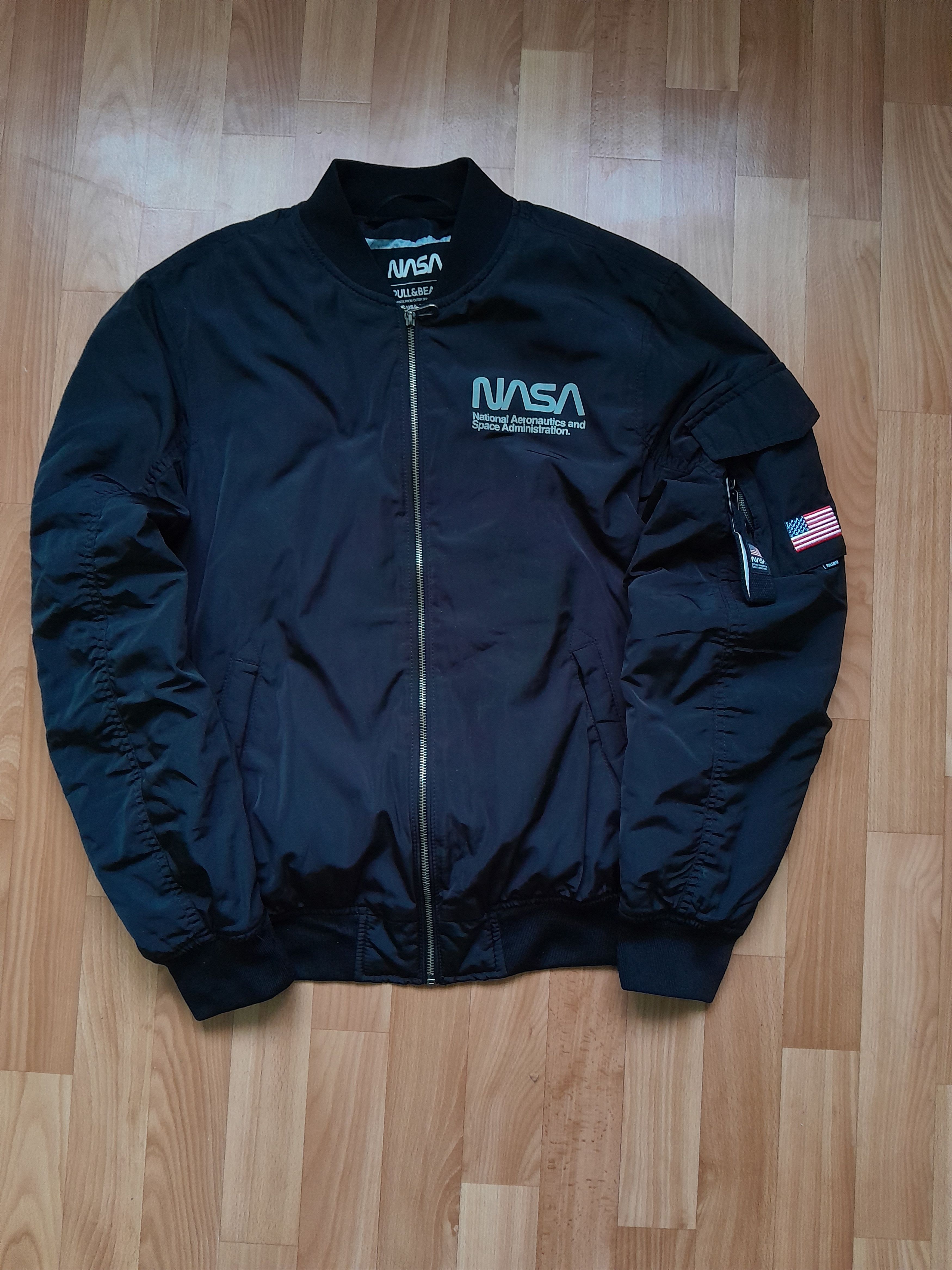 Nasa jacket pull and bear best sale