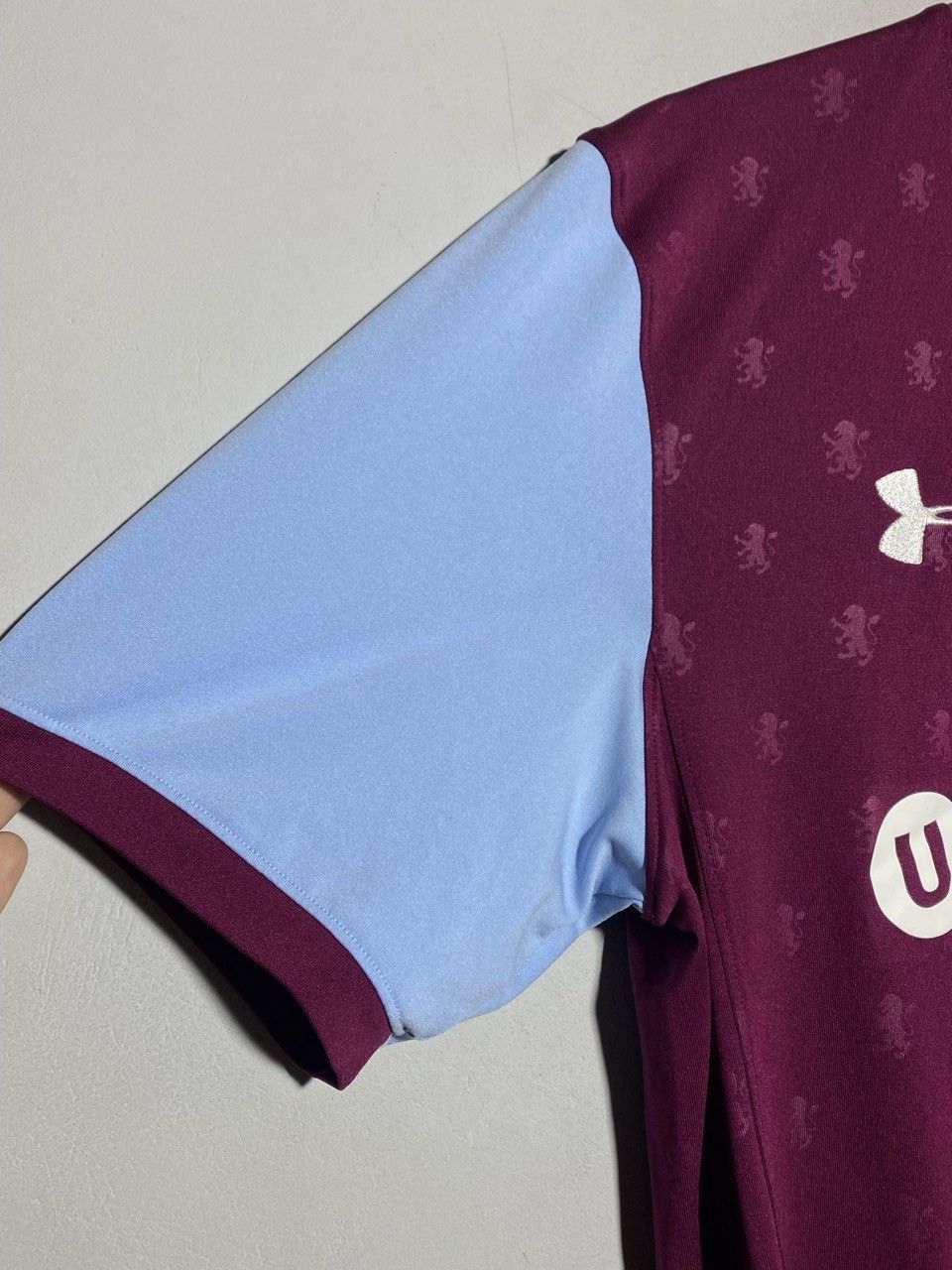 Under Armour Under Armour Aston Villa 2017/18 Home Football Shirt Jersey Size US L / EU 52-54 / 3 - 8 Thumbnail
