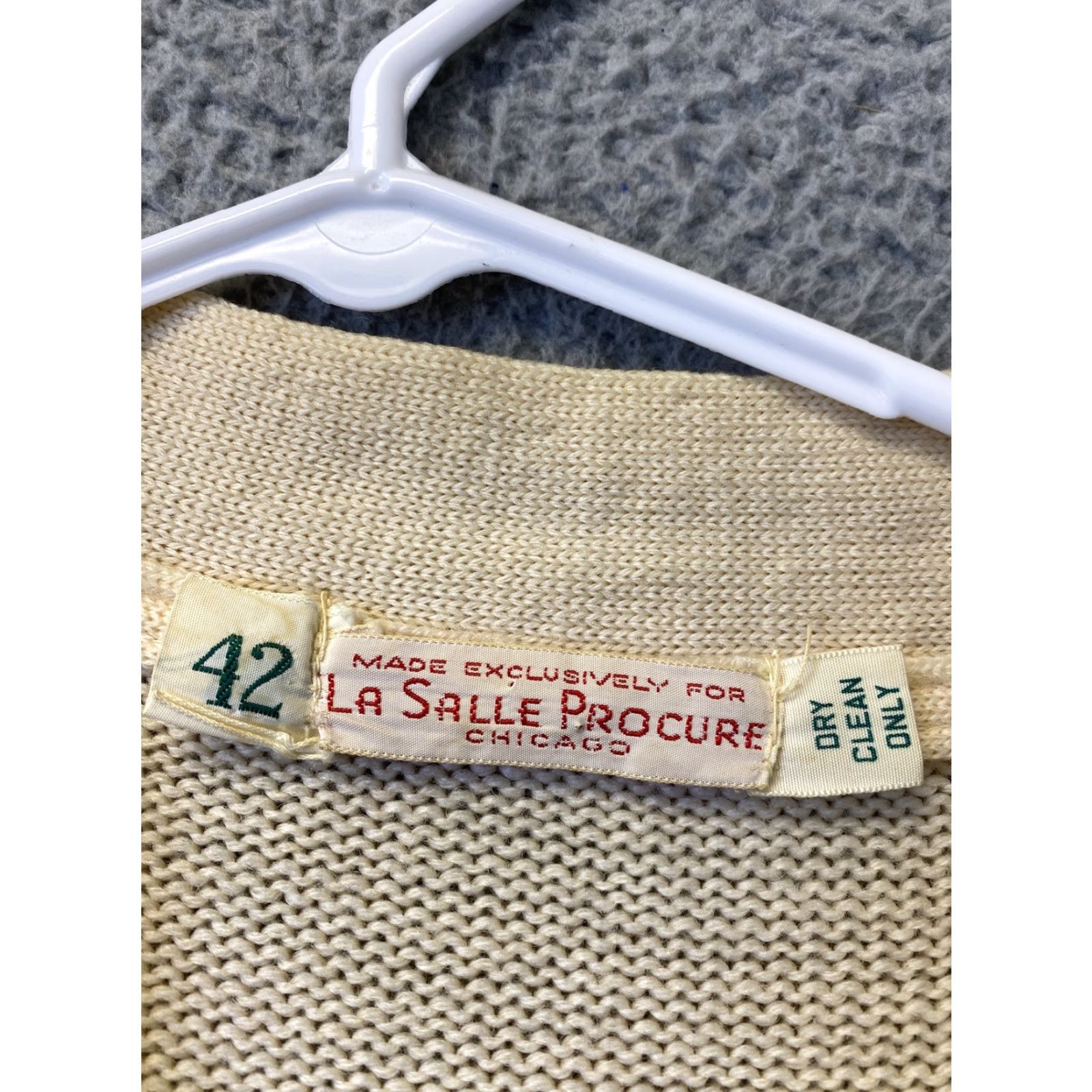 Vintage VINTAGE Letterman Sweater St Francis 72 Beige 100% Virgin Wool L Mens - 1960s / FF Classic Size US L / EU 52-54 / 3 - 7 Thumbnail