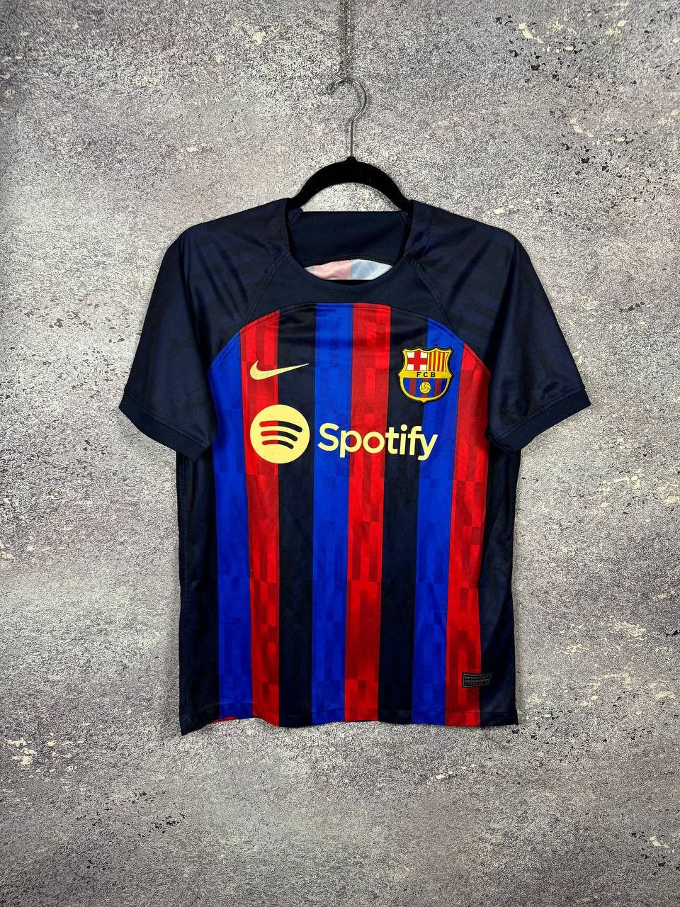 Nike Vintage FC Barcelona 2022/23 Fan Soccer Jersey Nike Size US S / EU 44-46 / 1 - 1 Thumbnail