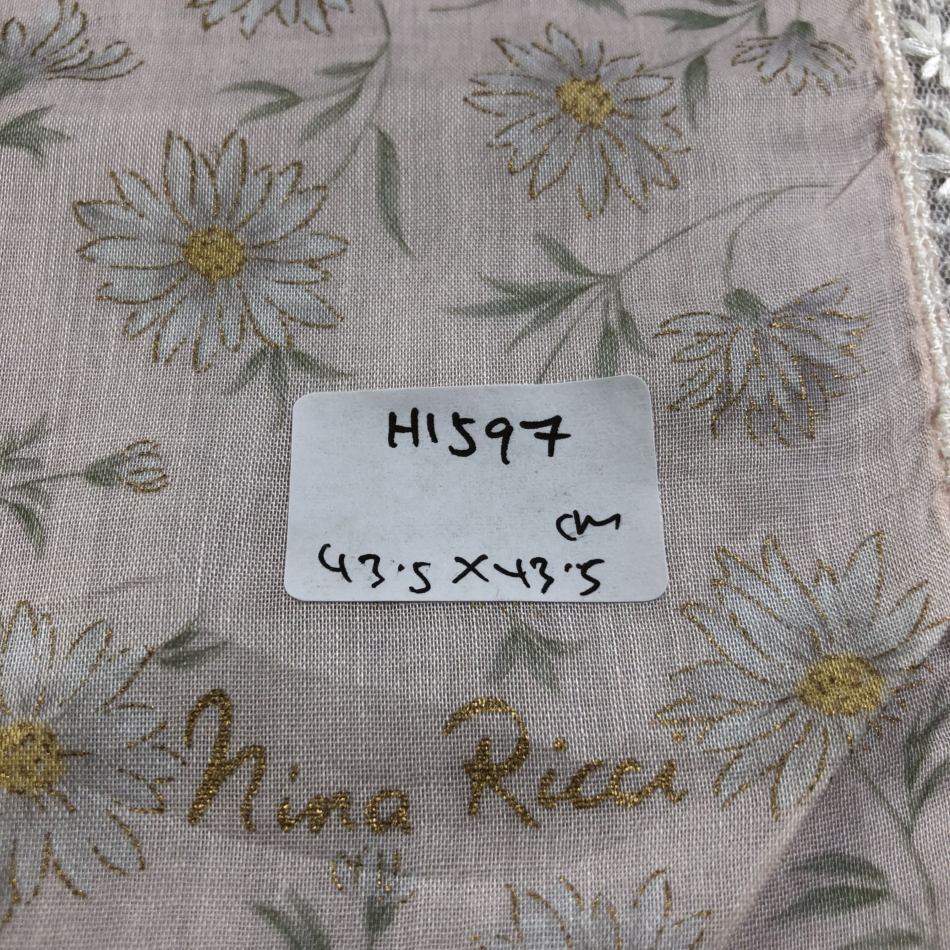 Nina Ricci Nina Ricci Laces Handkerchief Neckerchief Bandana H1597 Size ONE SIZE - 5 Thumbnail