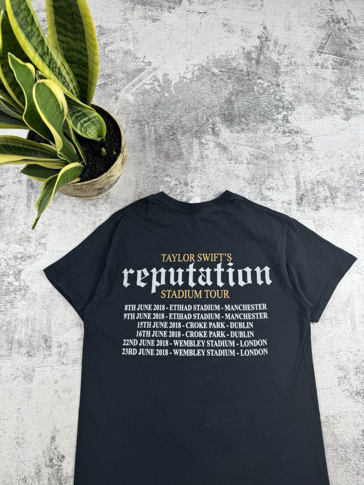 Band Tees Taylor Swift’s Reputation Stadium Black Rock Tour Merch Band Jersey T Shirt Tee Size US S / EU 44-46 / 1 - 8 Thumbnail