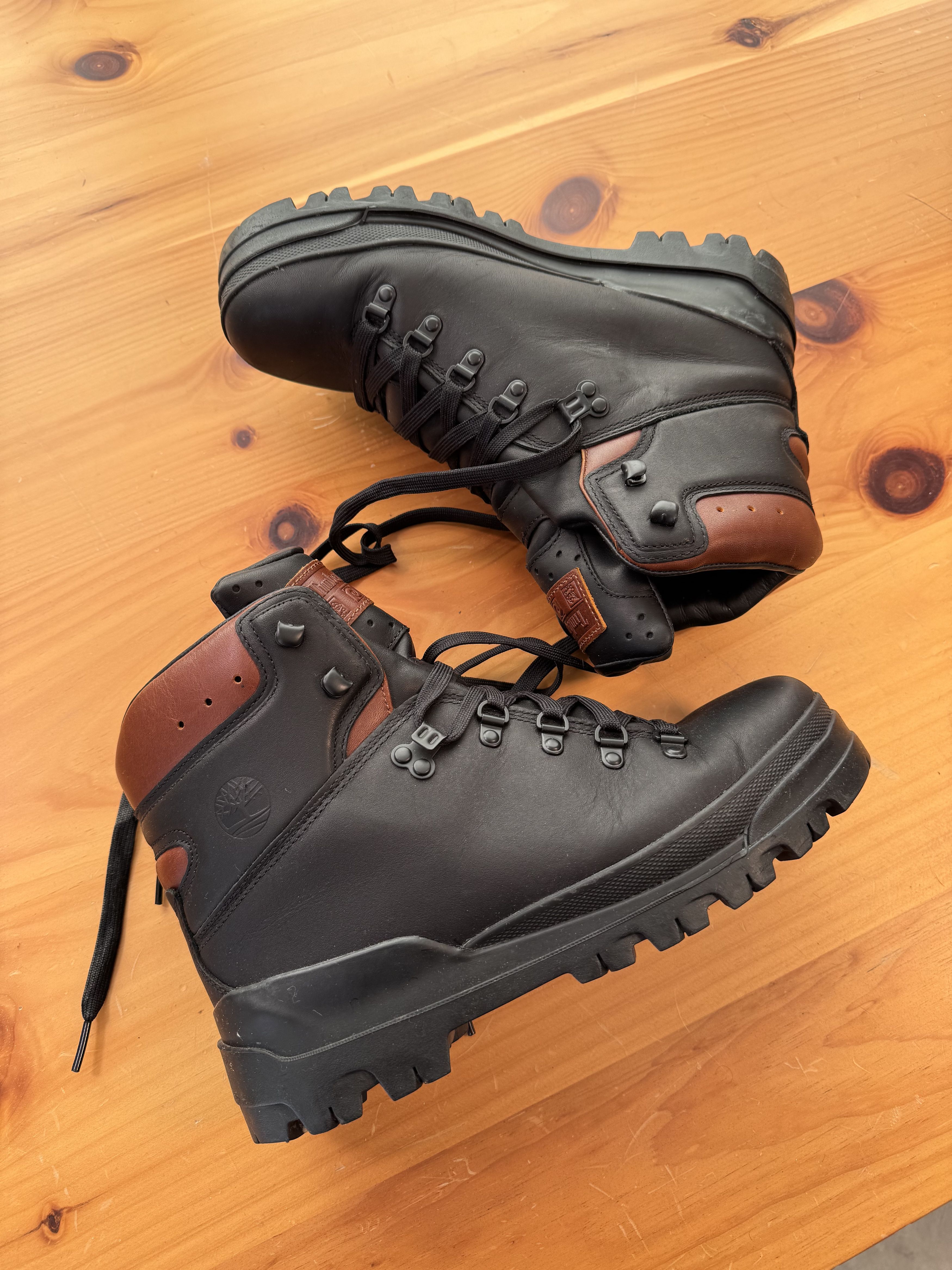 Timberland Timberland World Hiker Boot OG 'Black' Size US 8 / EU 41 - 1 Thumbnail