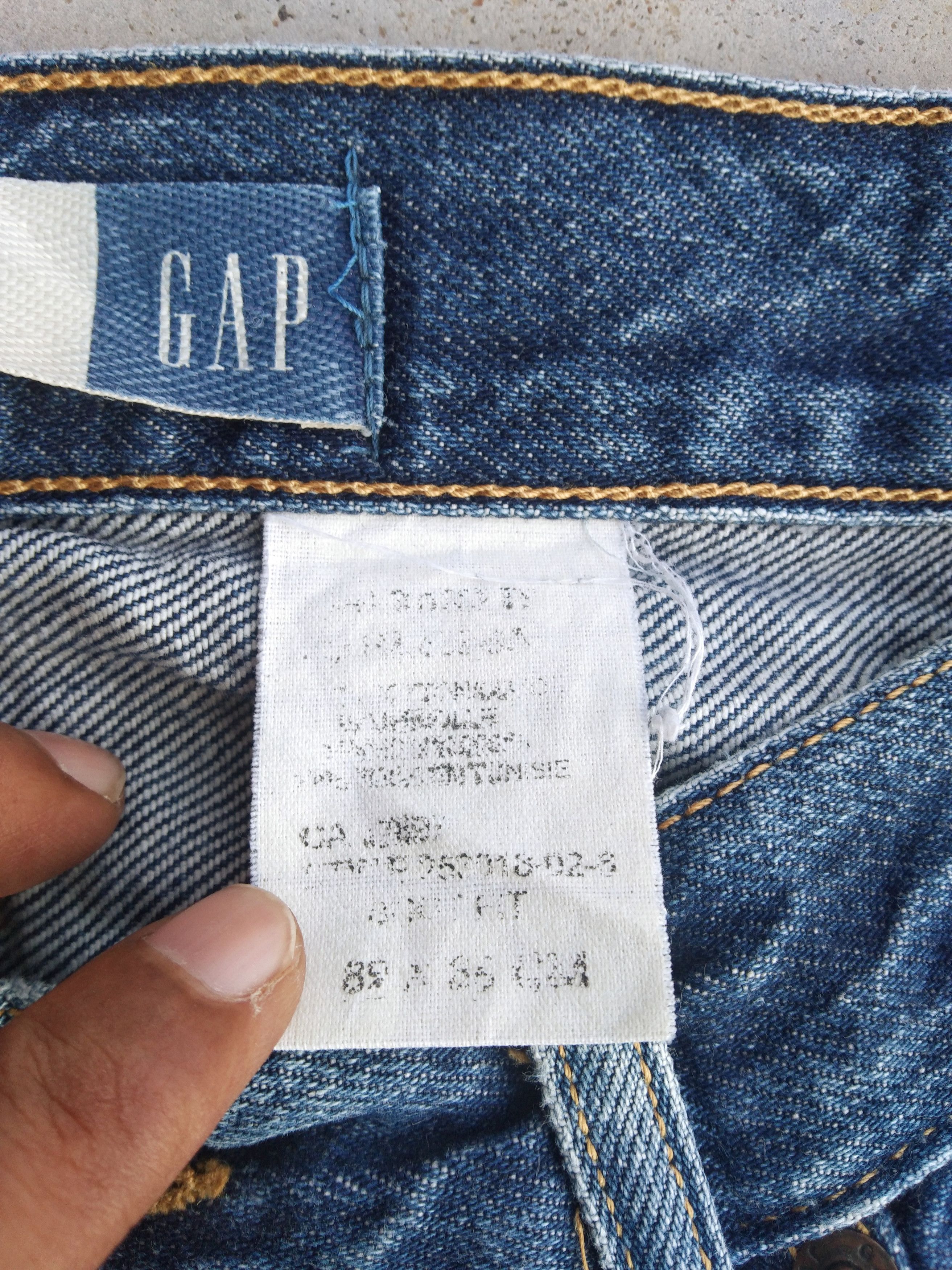 Gap Vintage faded Blue Gap Boot Cut Distressed Jeans 33x31 Size US 33 - 9 Thumbnail