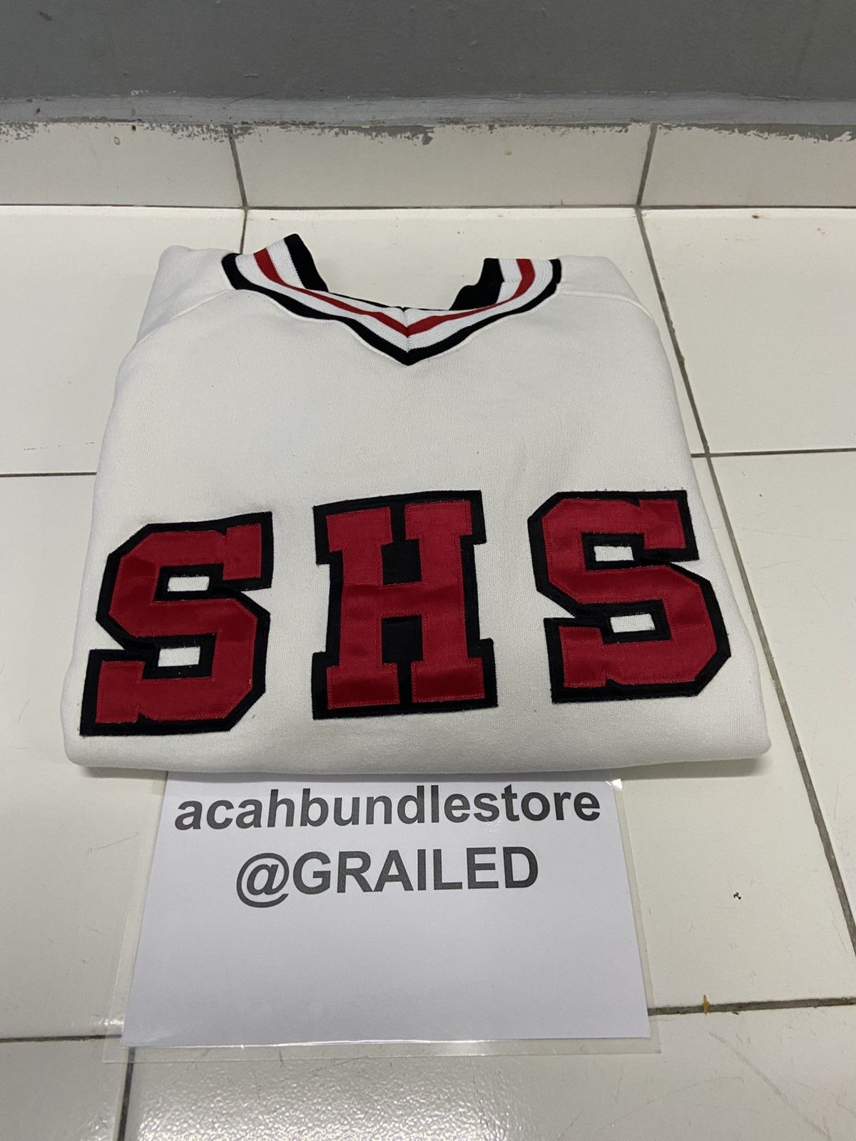 Vintage VINTAGE SHS VARSITY V-NECK SWEATSHIRT Size US XL / EU 56 / 4 - 14 Thumbnail
