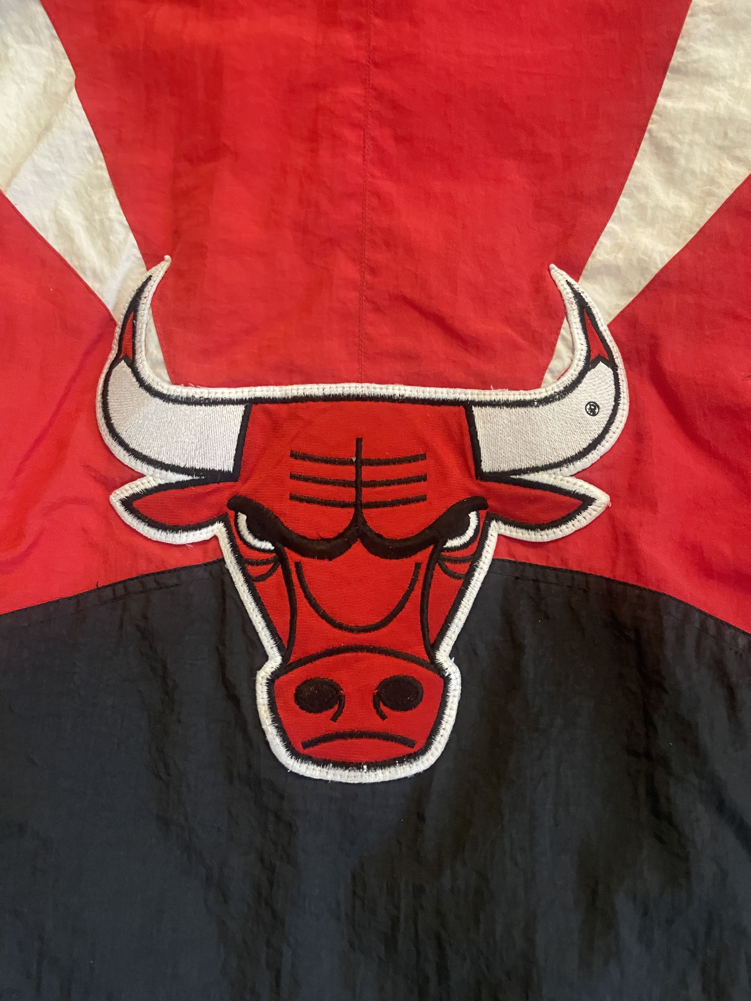 Apex Vintage Chicago Bulls Jacket Red Black 90s NBA Streetwear Size US S / EU 44-46 / 1 - 7 Thumbnail