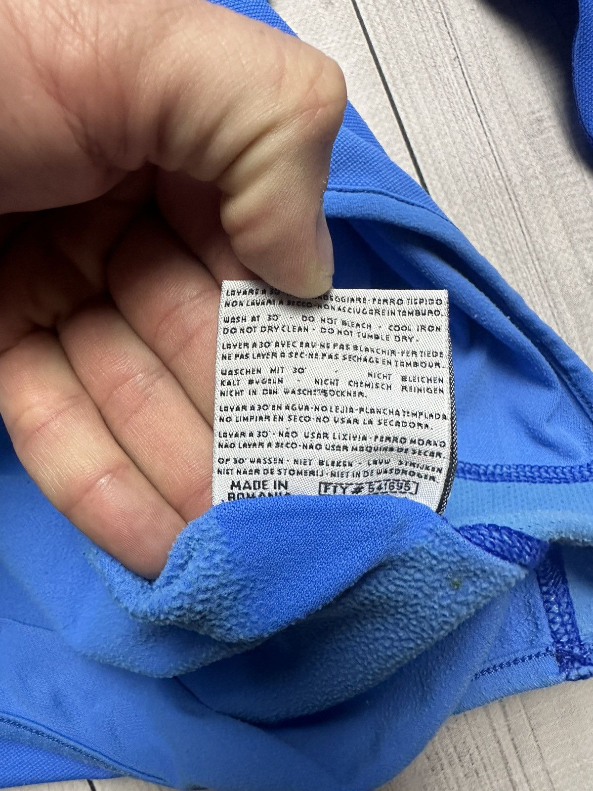 Kappa × Vintage Vintage Italy soccer jersey kappa long sleeve Italia Size Xl Size US XL / EU 56 / 4 - 8 Thumbnail