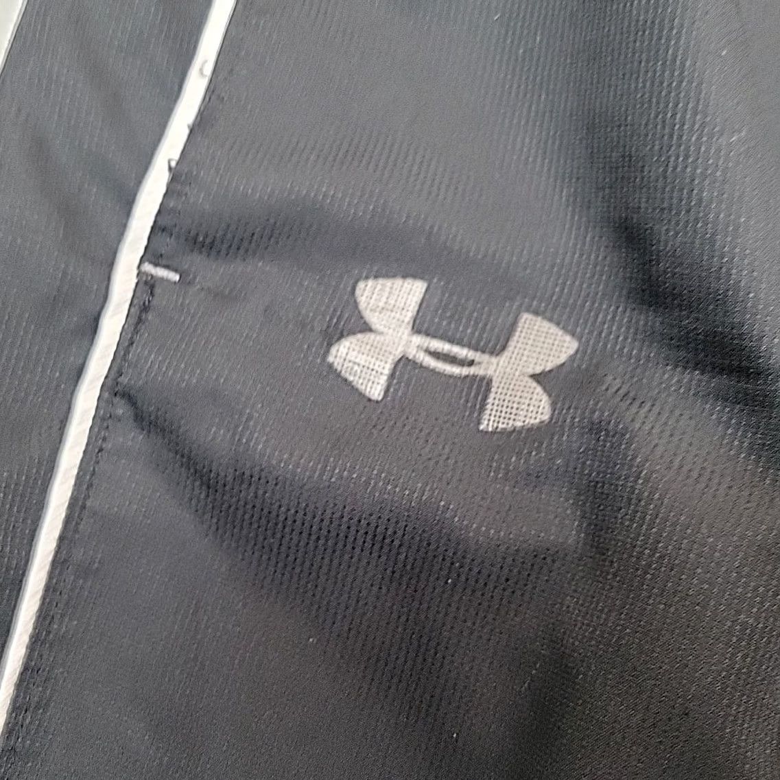 Under Armour Under Armour Pants Mens XL Black Loose Workout Elastic Waist Zip Leg Size US 36 / EU 52 - 4 Thumbnail