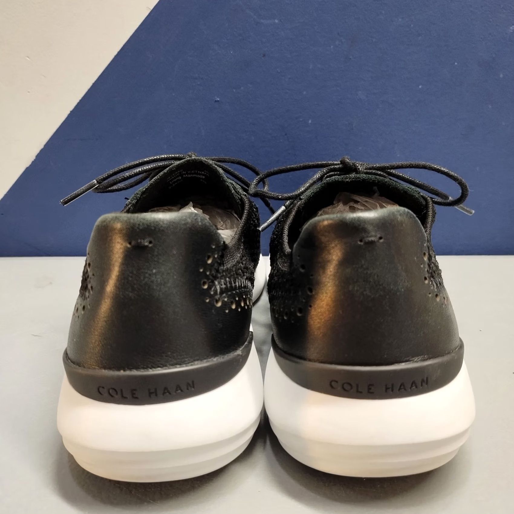 Cole Haan Cole Haan Grand OS Ella Knit Sneakers Womens US 9B Black White Lace Up W13480 Shoes Size US 9 / IT 39 - 5 Thumbnail