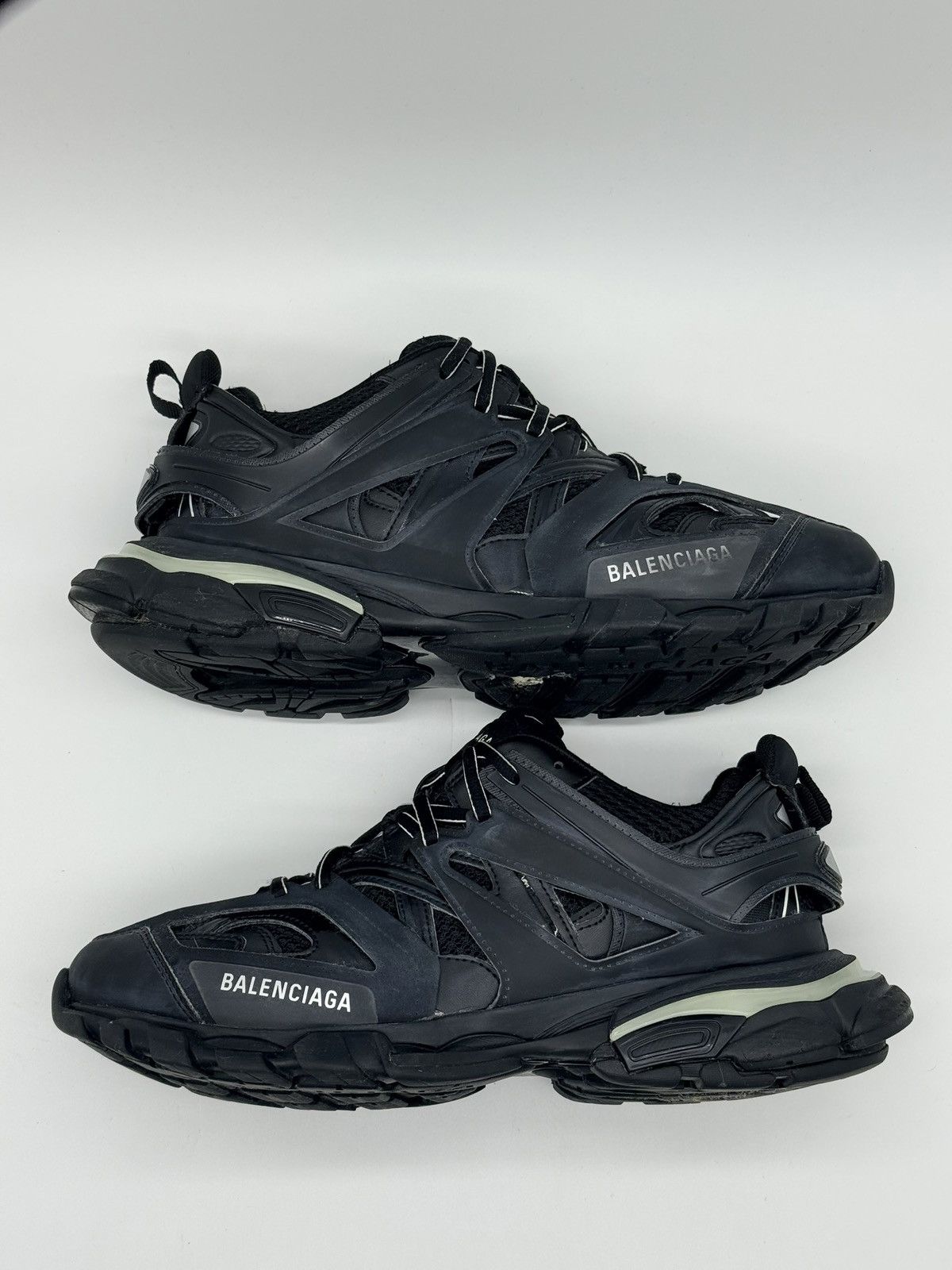 Balenciaga Size 9 - Balenciaga Track LED Sneaker Black Size US 9 / EU 42 - 2 Thumbnail