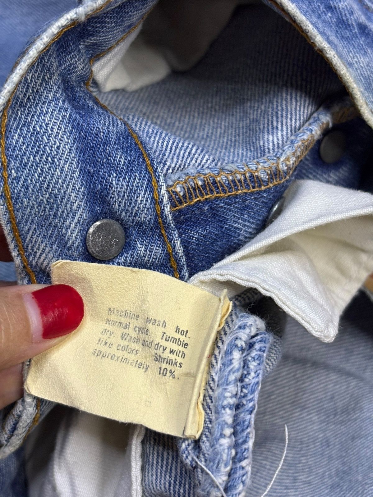 Levi's SALES🔥Vintage 80s Levis 501 Blue Wash Distress Jean Shorts Size US 27 - 11 Thumbnail