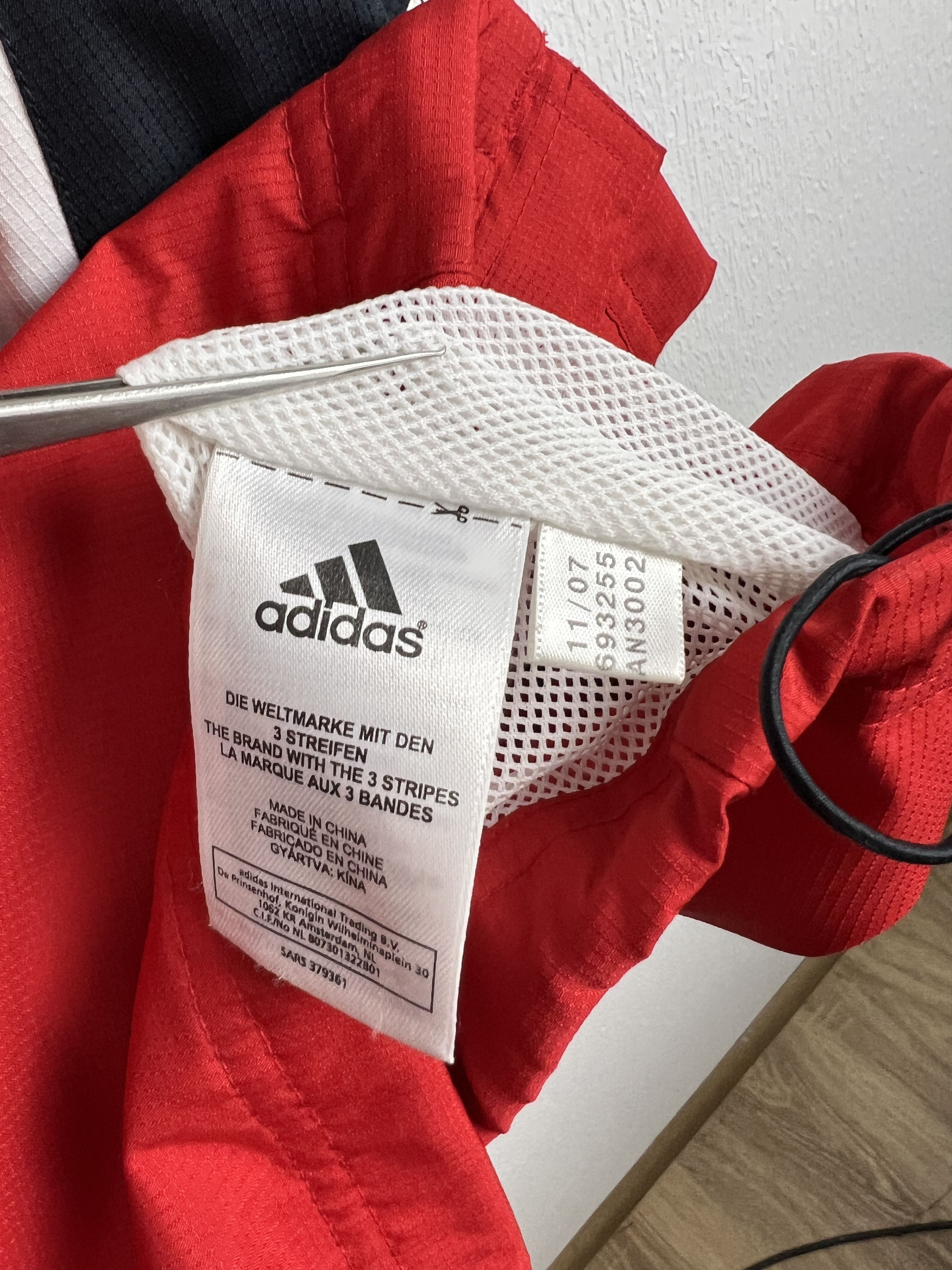 Adidas Bayern Munich Football Jacket Soccer Hooded Track Top Size US XL / EU 56 / 4 - 8 Thumbnail