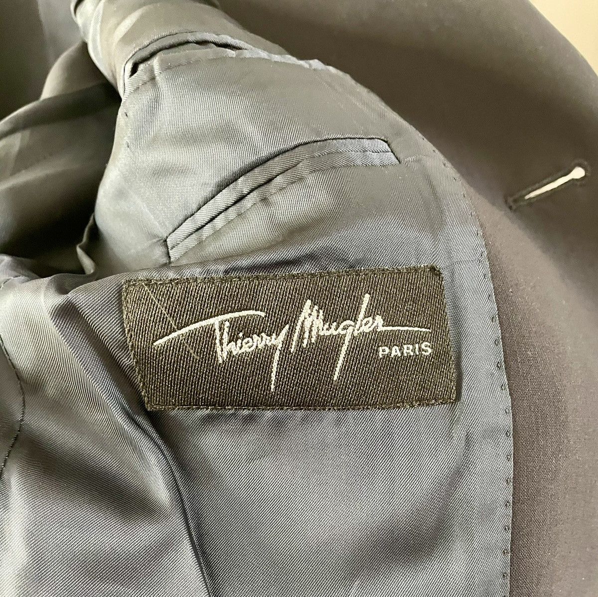 Thierry Mugler Thierry Mugler Vintage Classic Mens Blazer In Wool US38 EU48 Size 38R - 2 Thumbnail